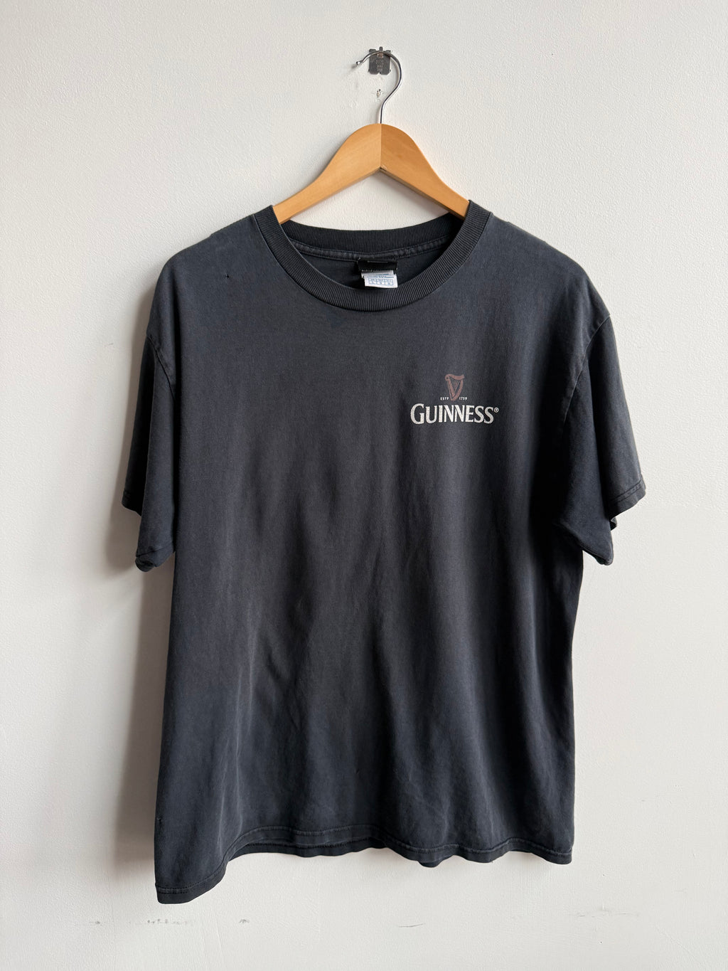 (L) Guinness Tee