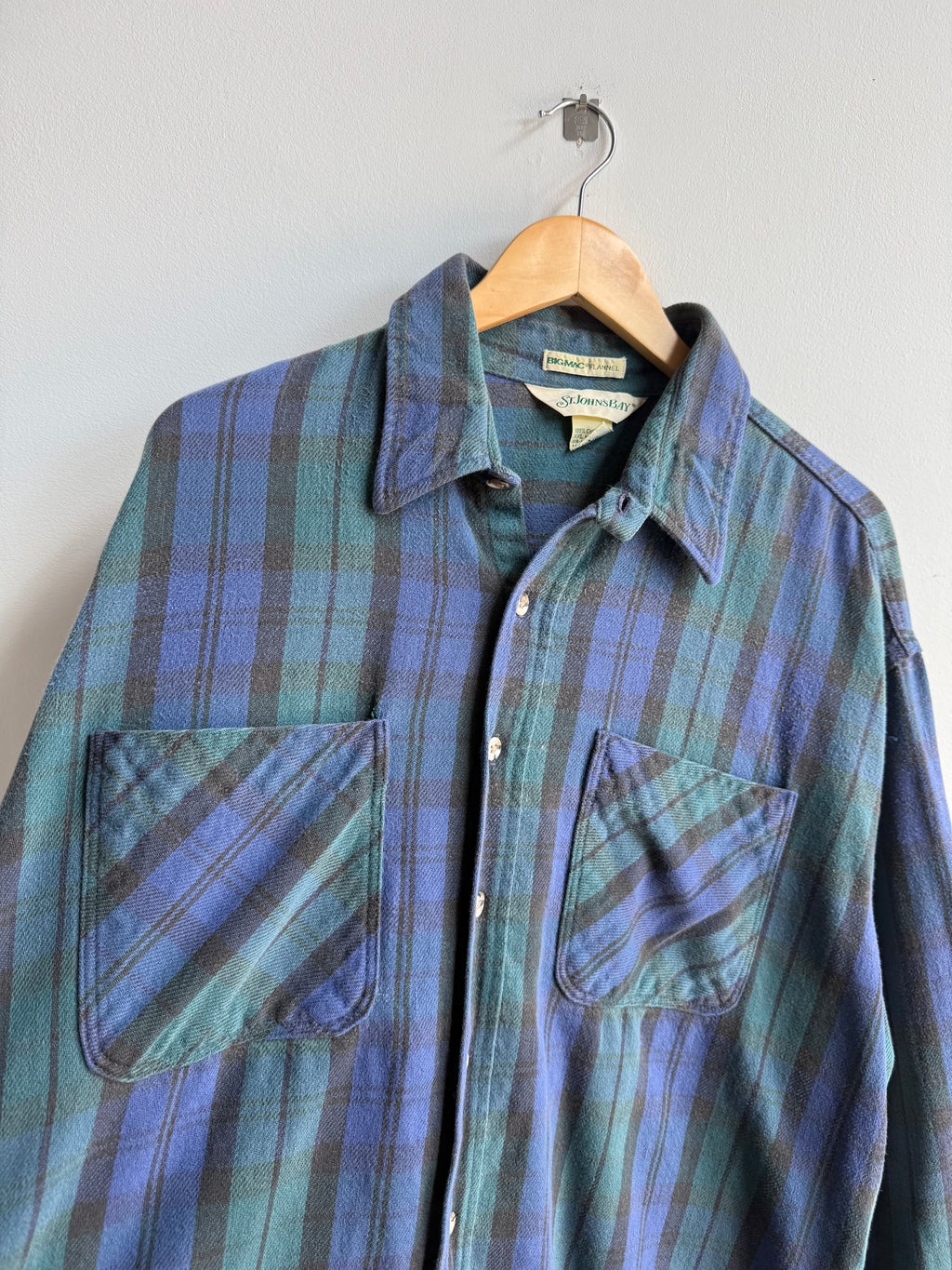 (XXL) St John’s Bay Flannel Button Up