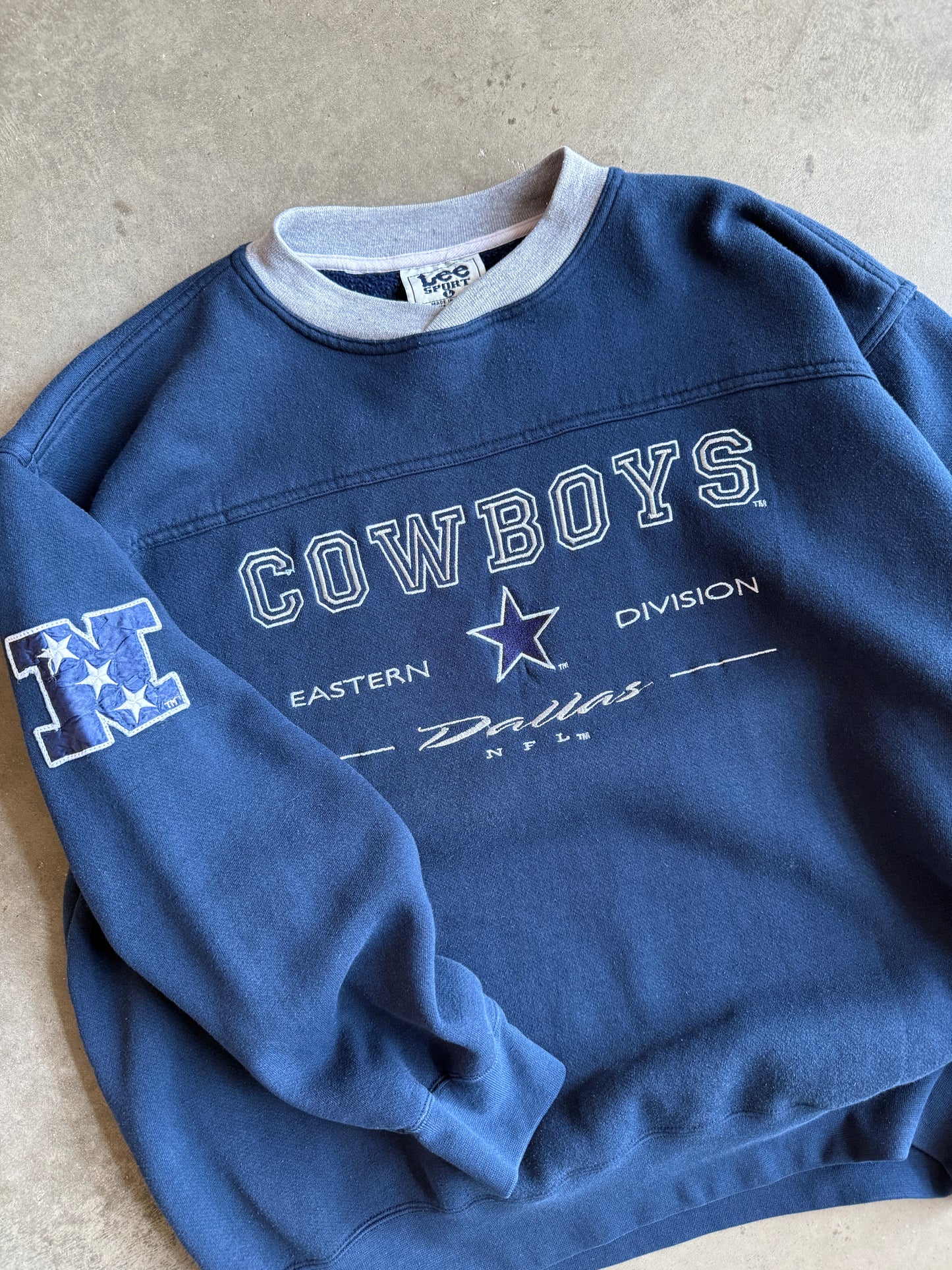 (L) Dallas Cowboys Lee Sport Crew