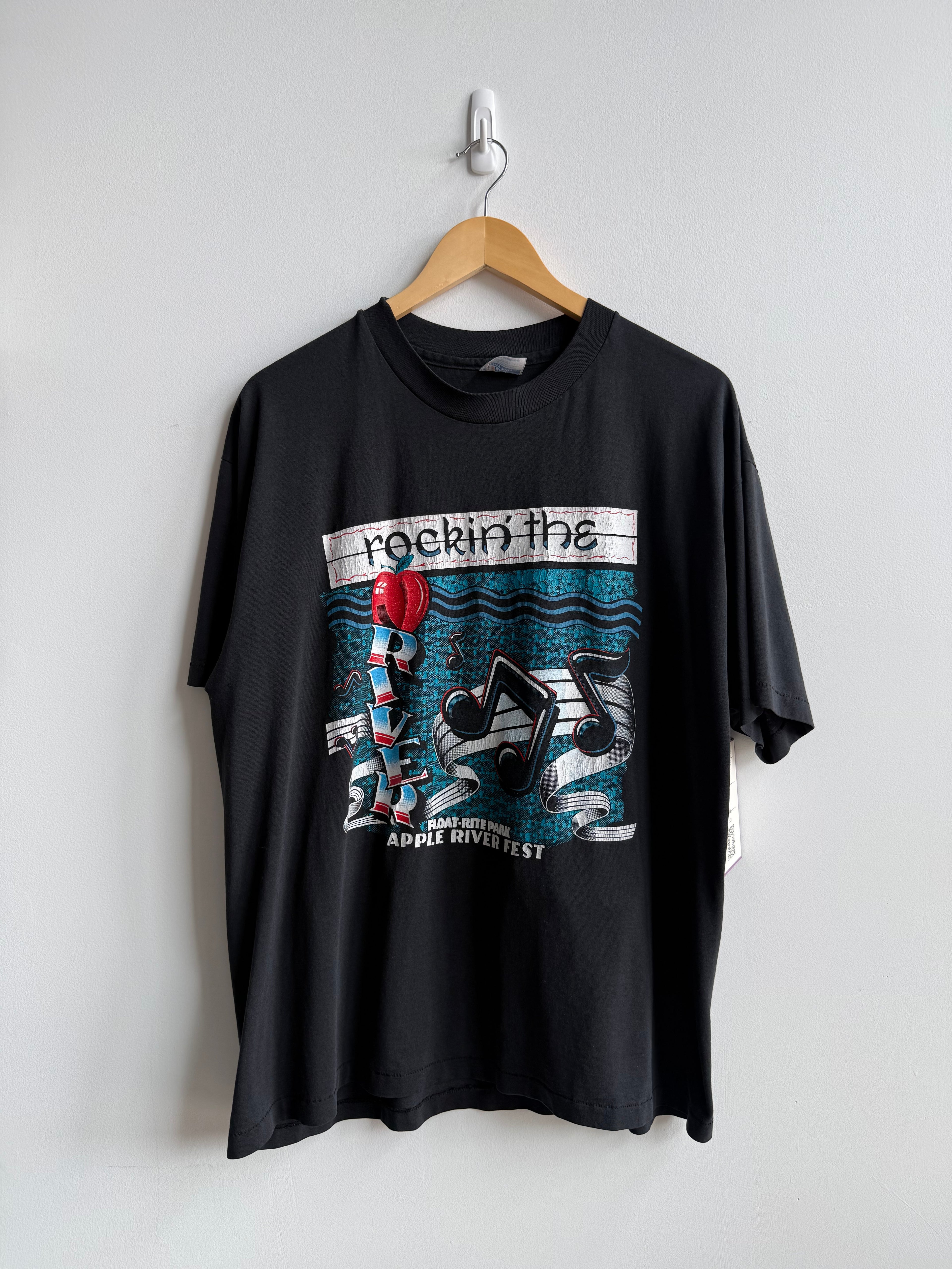 (XL) Apple River Fest Tee