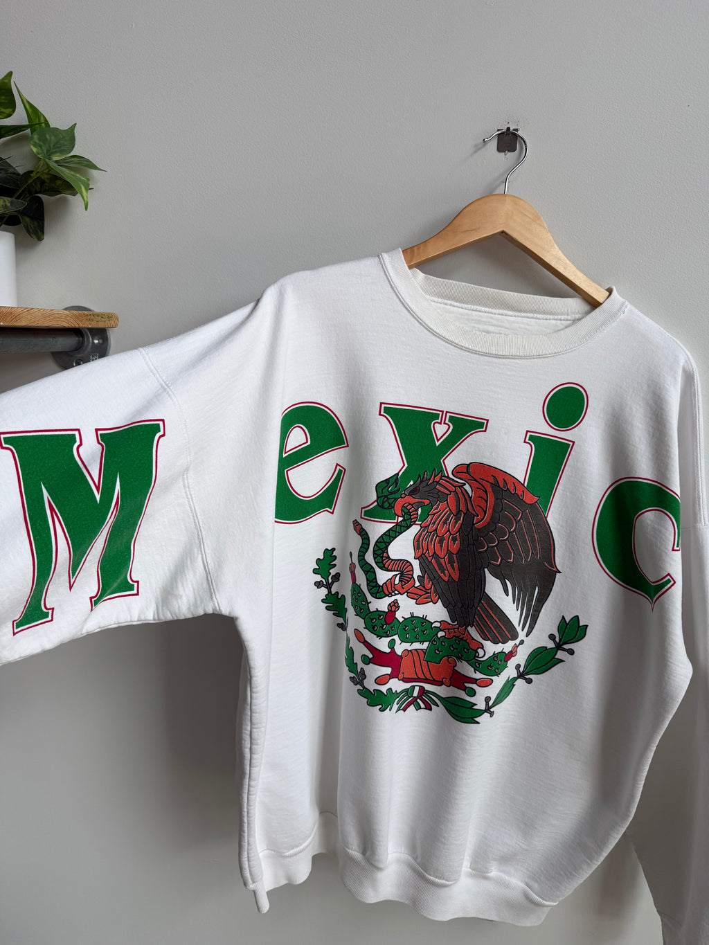 (XL) Mexico Spellout Crew