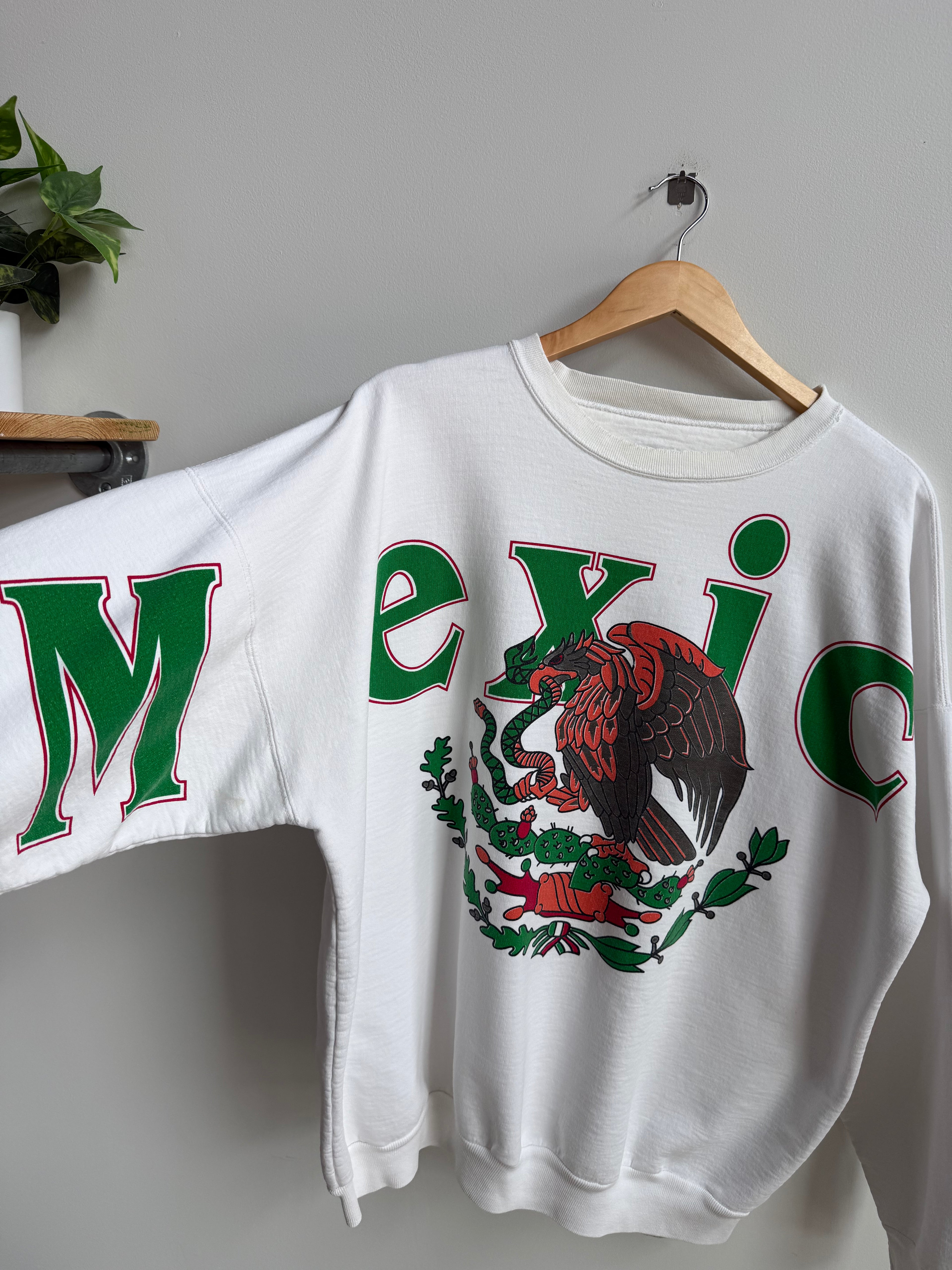 (XL) Mexico Spellout Crew