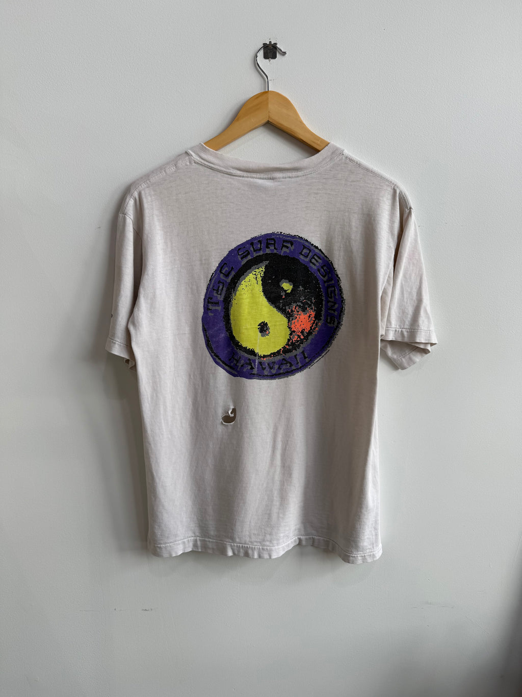 (L) T & C Surf Tee