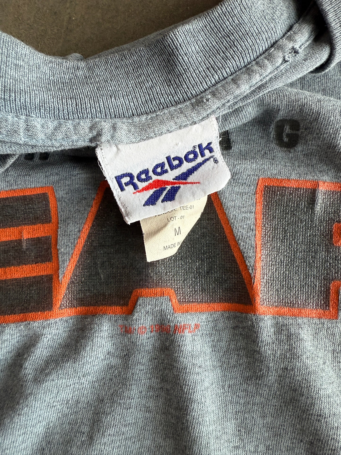 (L) Chicago Bears Reebok Tee