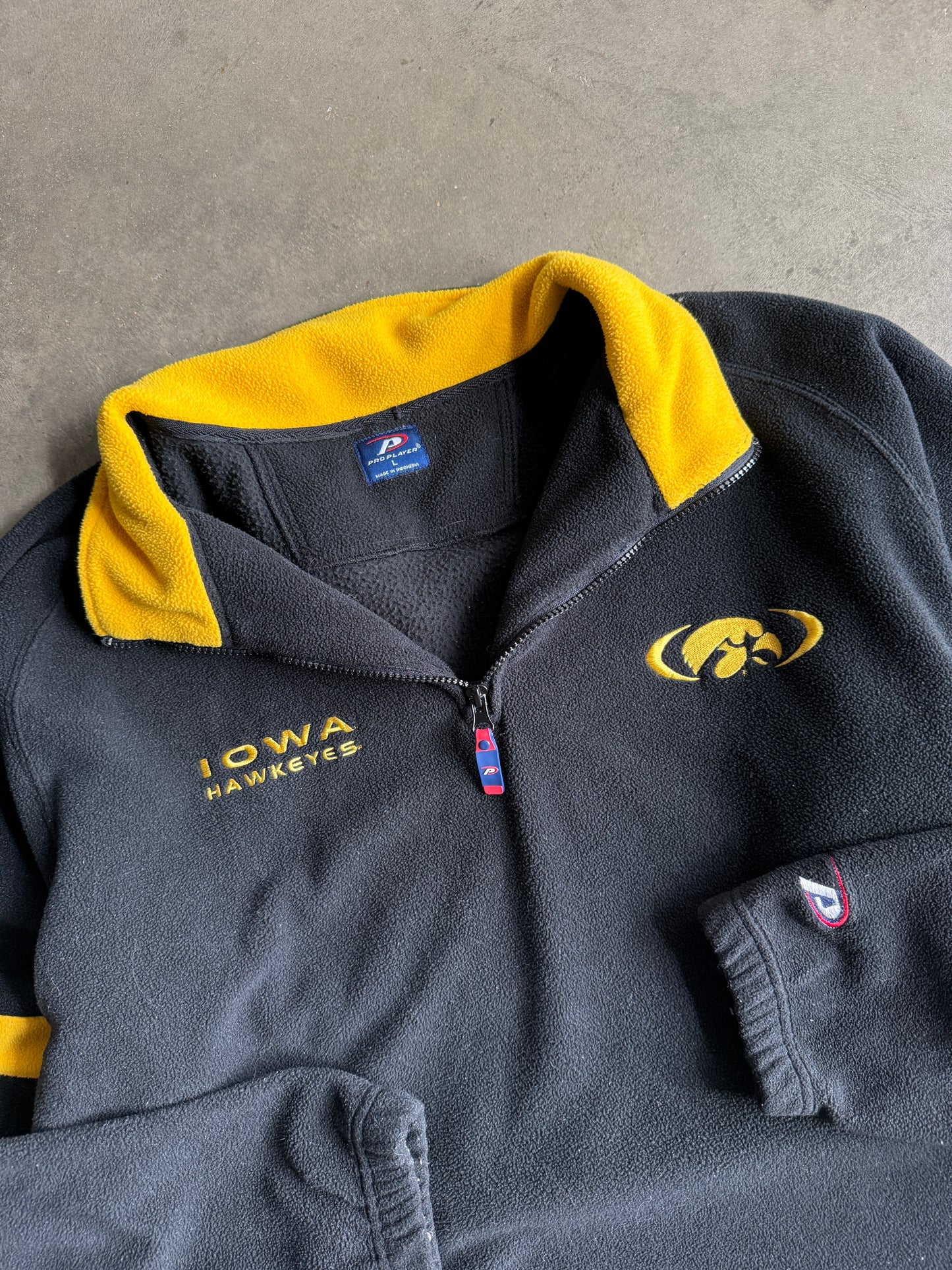 (XL) Iowa Hawkeyes Fleece