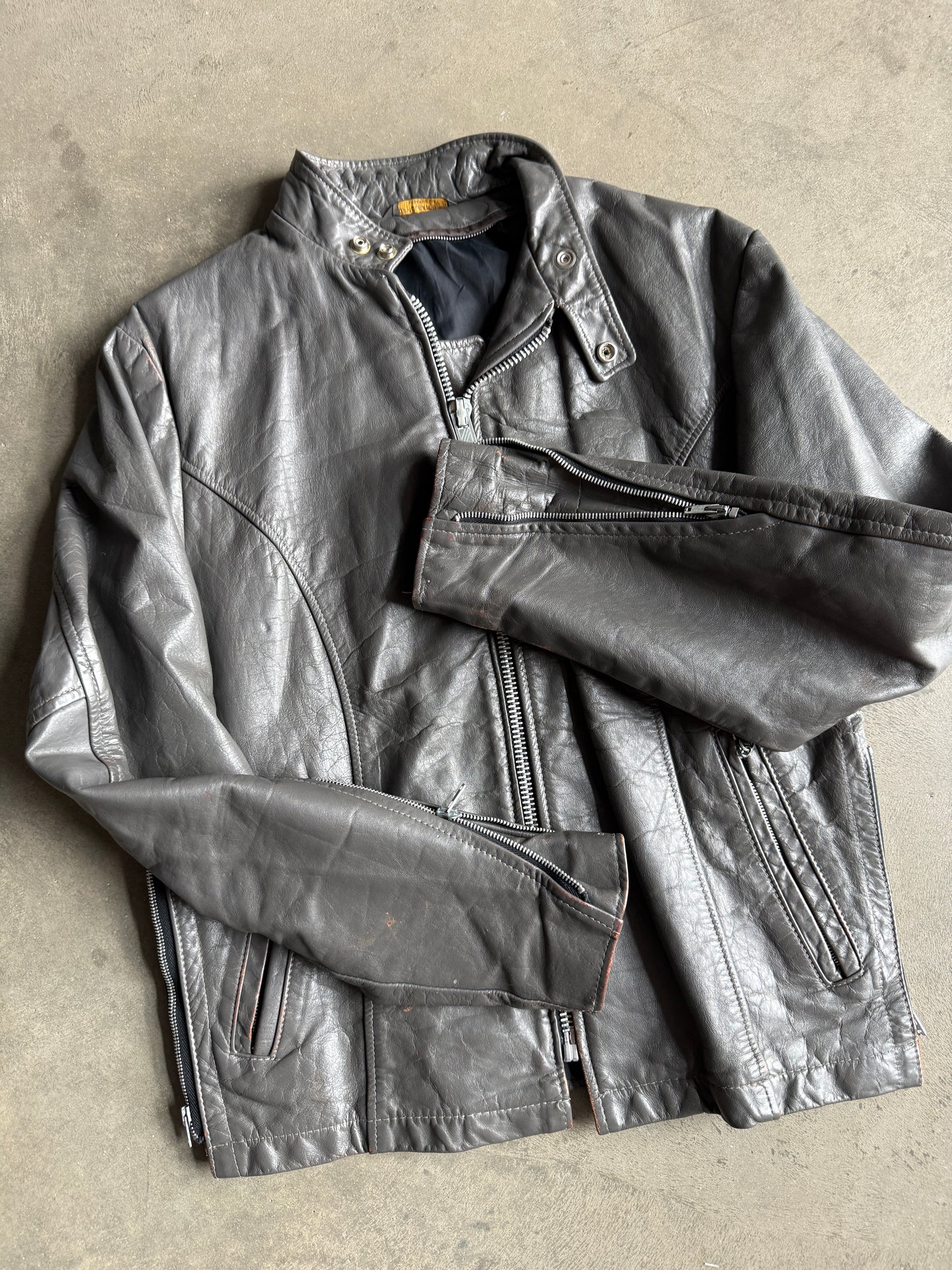 (M) Grey Leather Jacket
