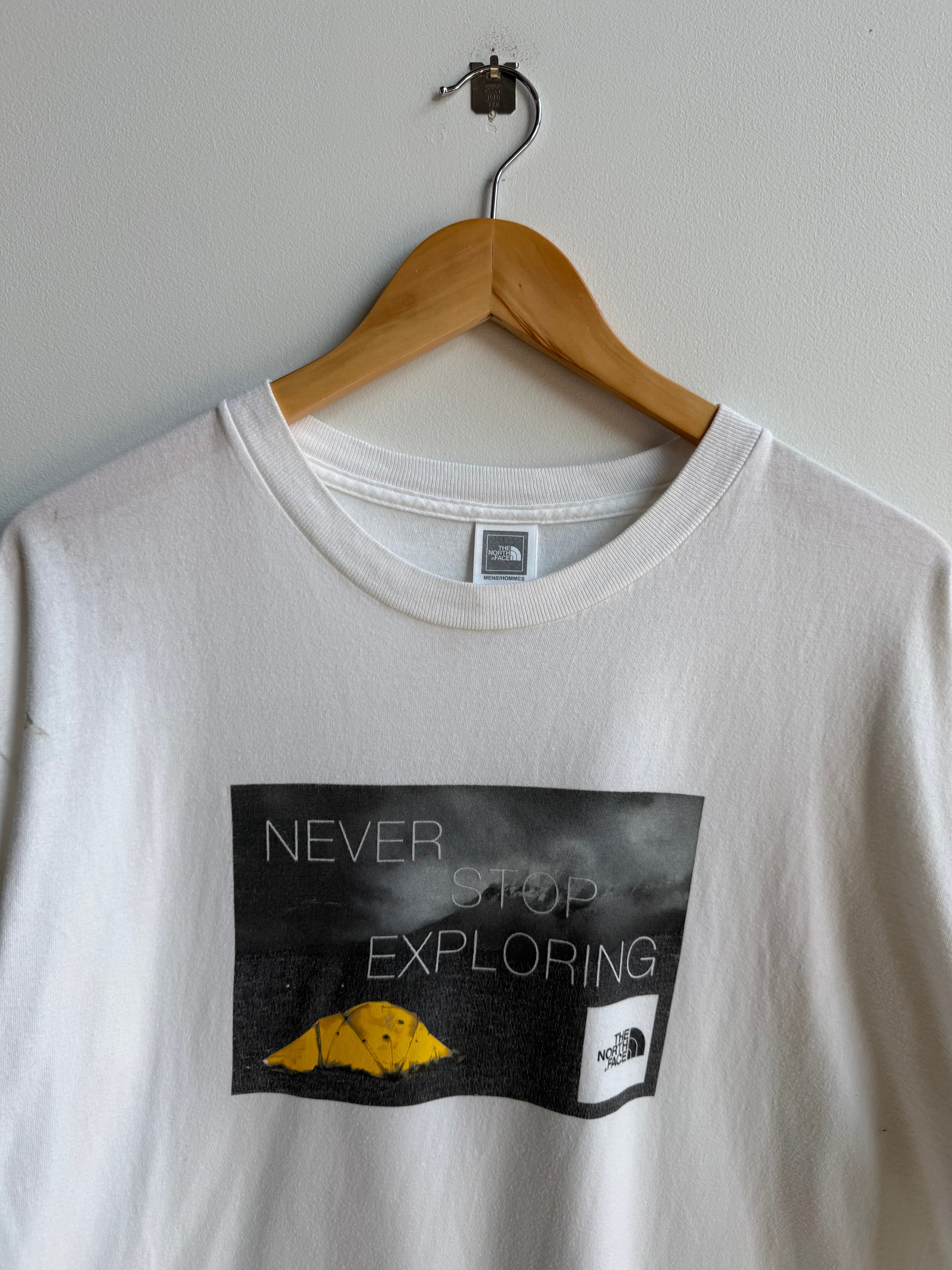 (XL) The North Face Tee