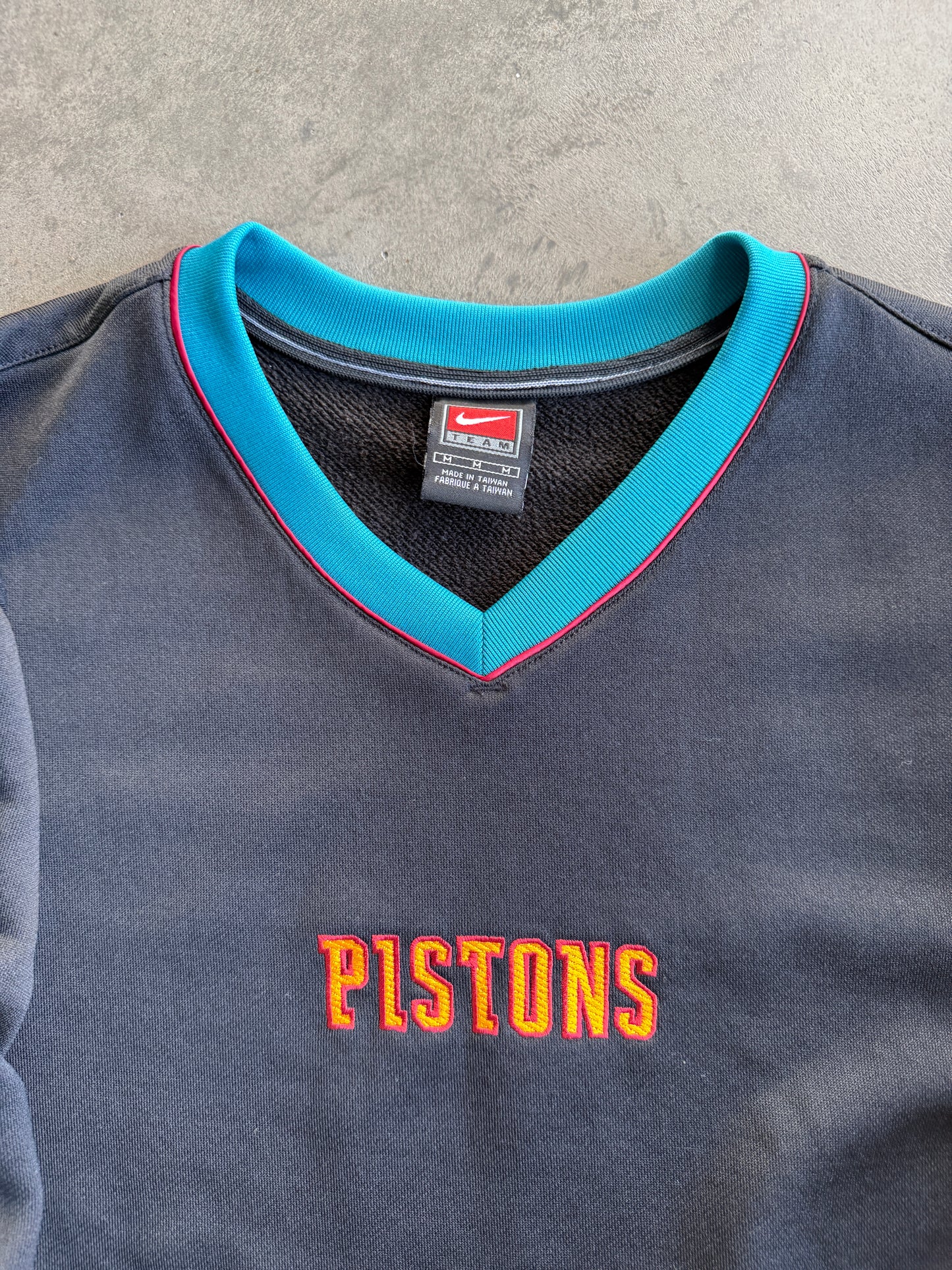 (M) Detroit Pistons Nike Tee