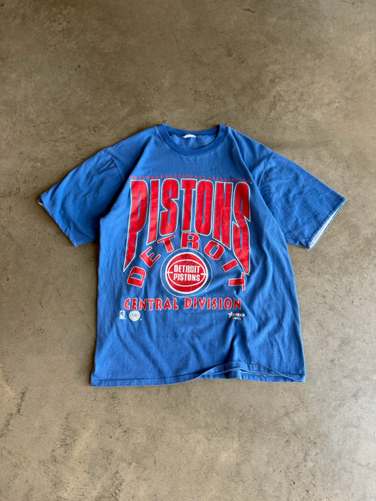 (L) Detroit Pistons Central Division Tee