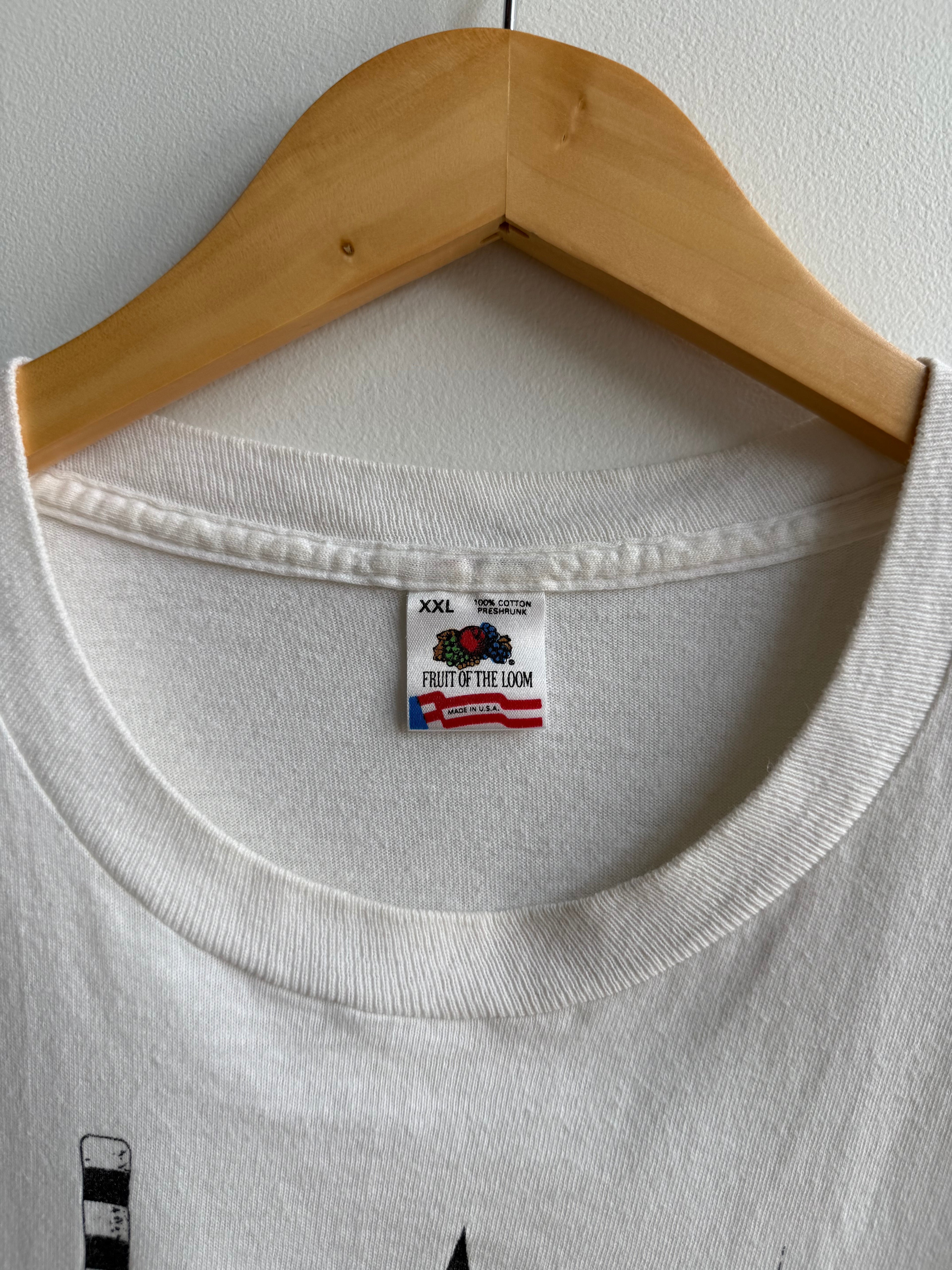 (XXL) Art on Campus Tee