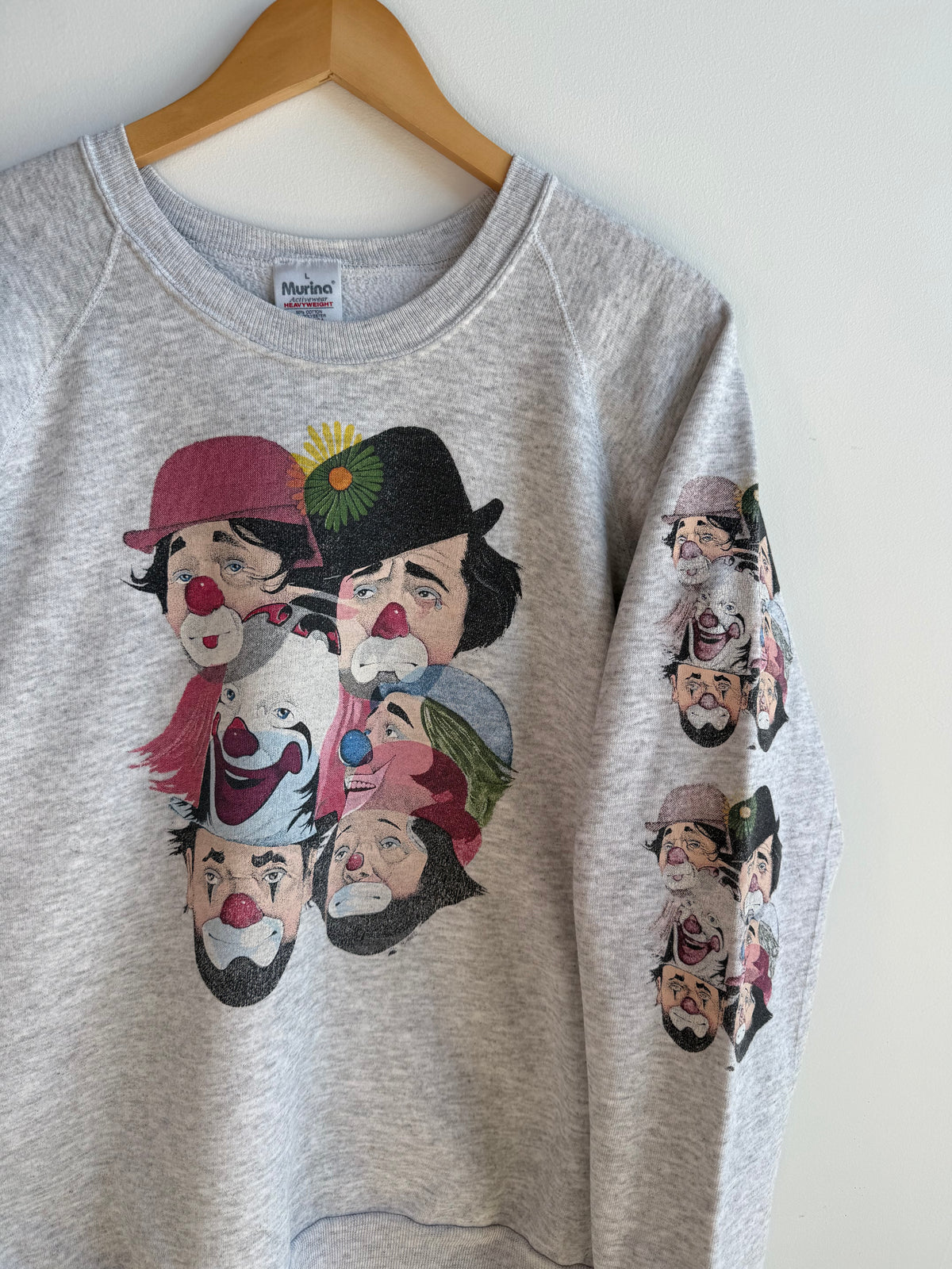 (L) Clowns Crew