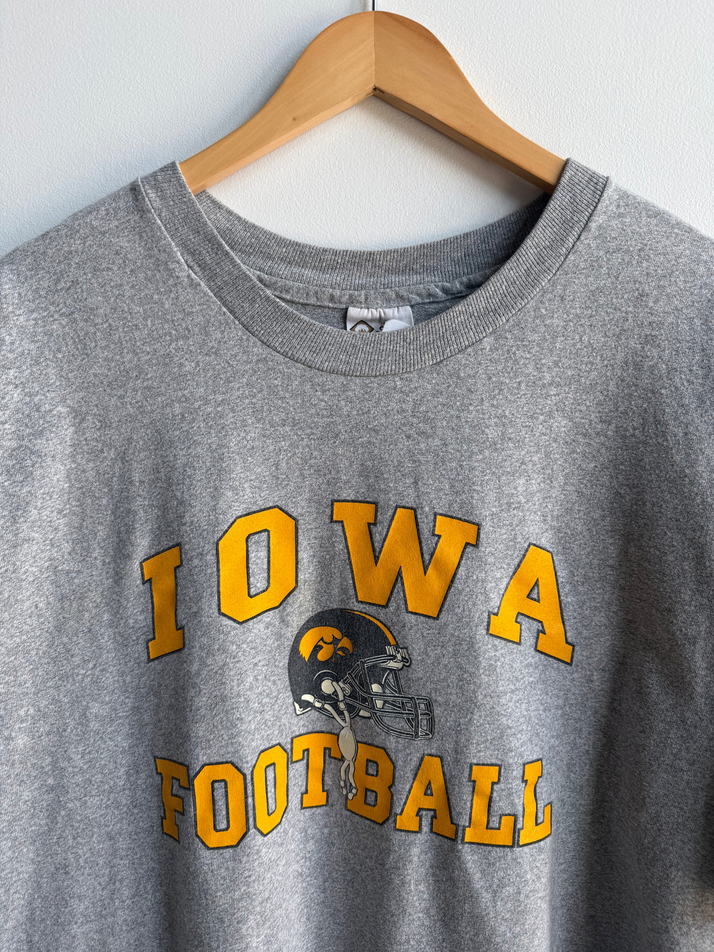 (XXL) Iowa Hawkeyes Football Tee