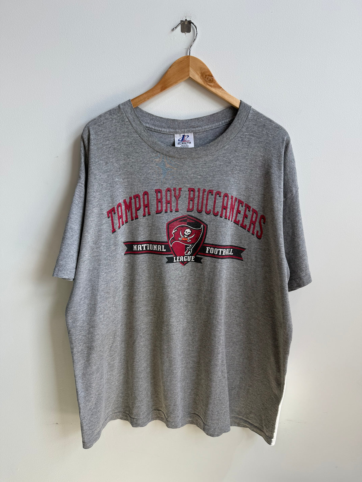 (XL) Tampa Bay Buccaneers Tee