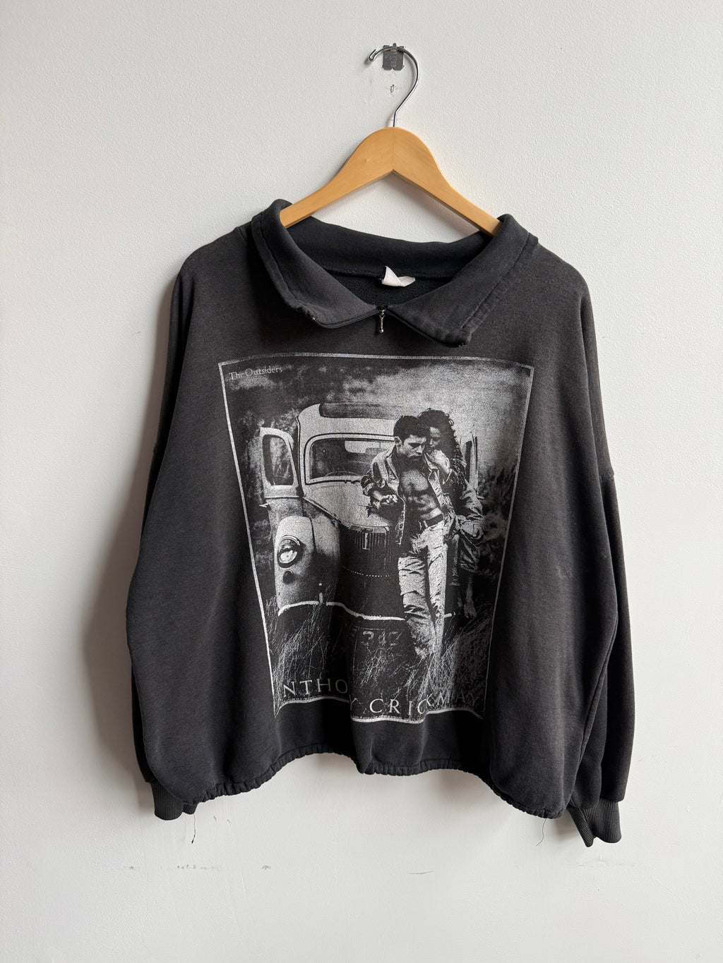 (XL) Anthony Crickmay Crew