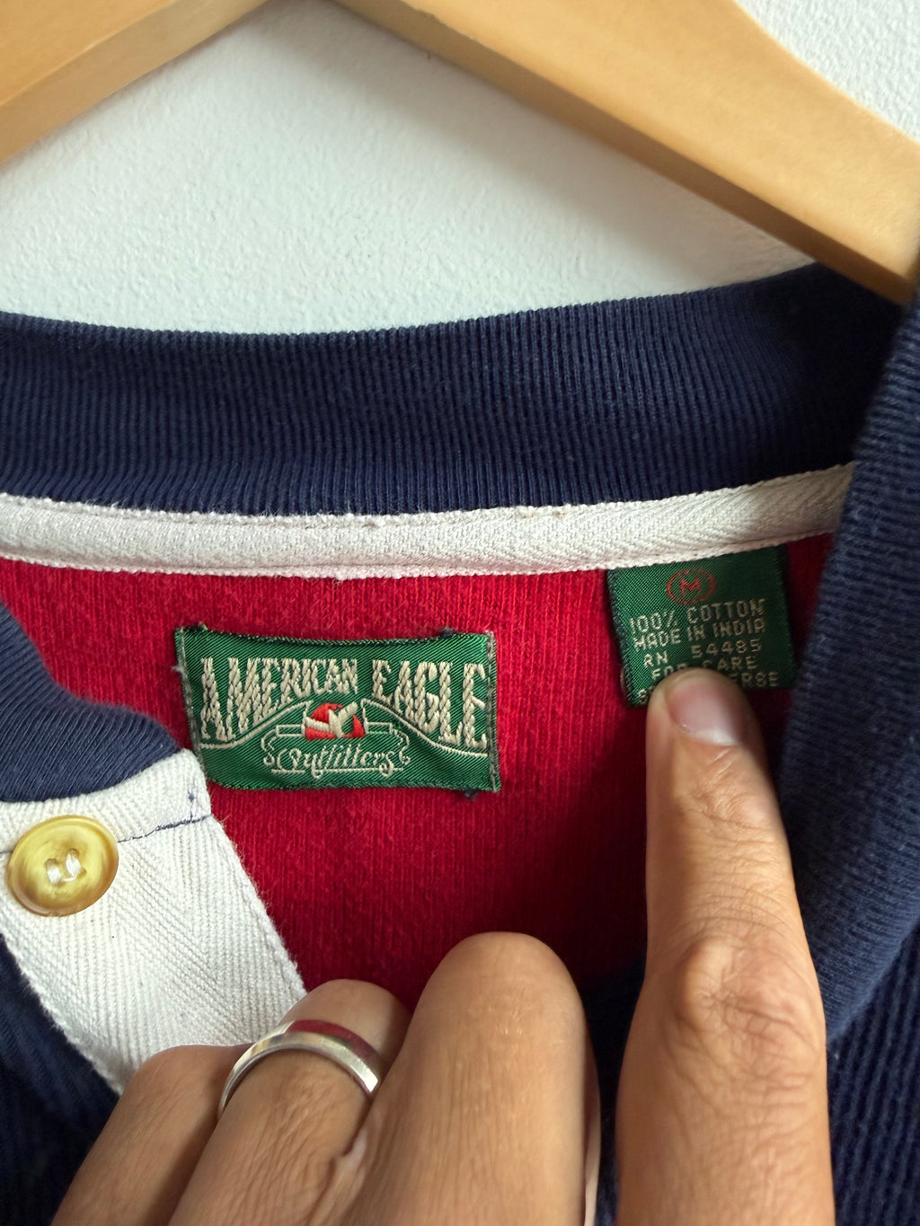 (L) American Eagle Henley Shirt