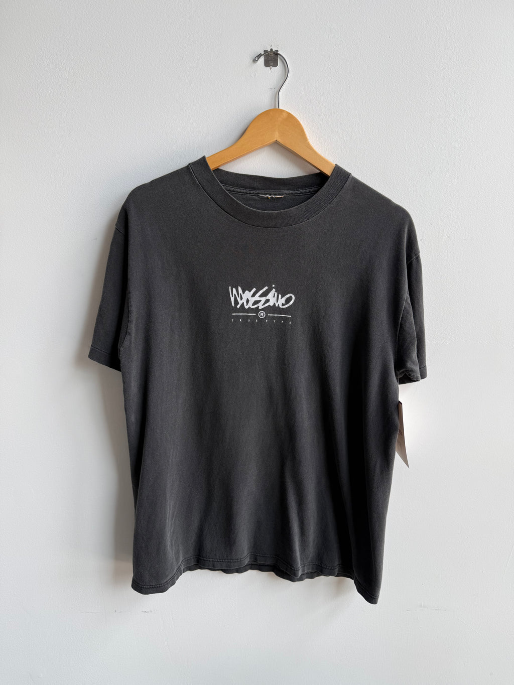 (L) Mossimo Tee