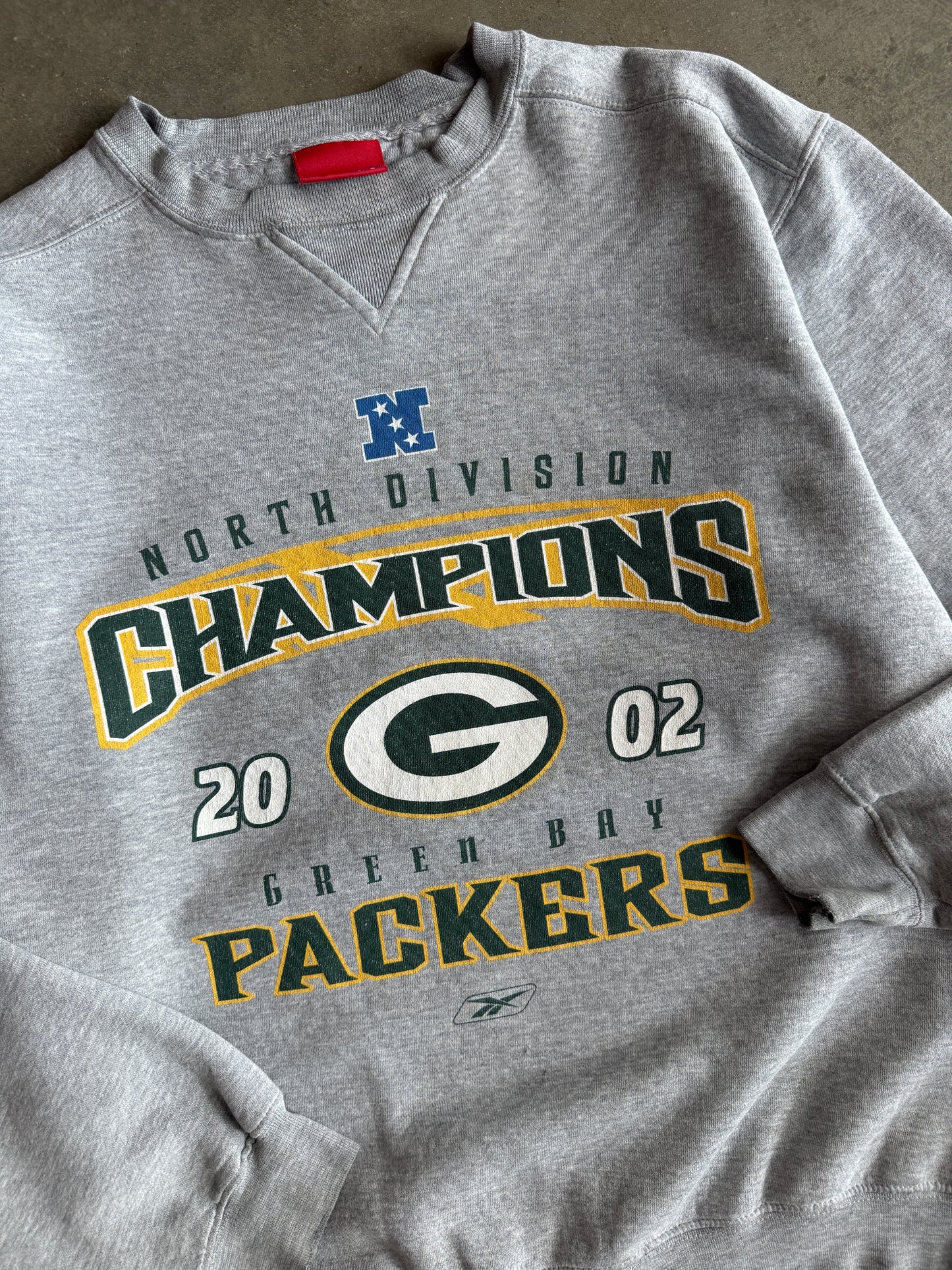 (M) 2002 Green Bay Packers Crew