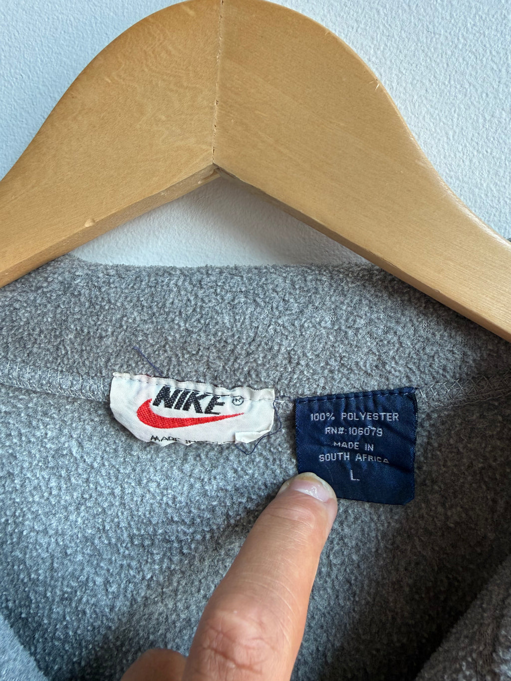 (L) Nike Fleece Zip Up