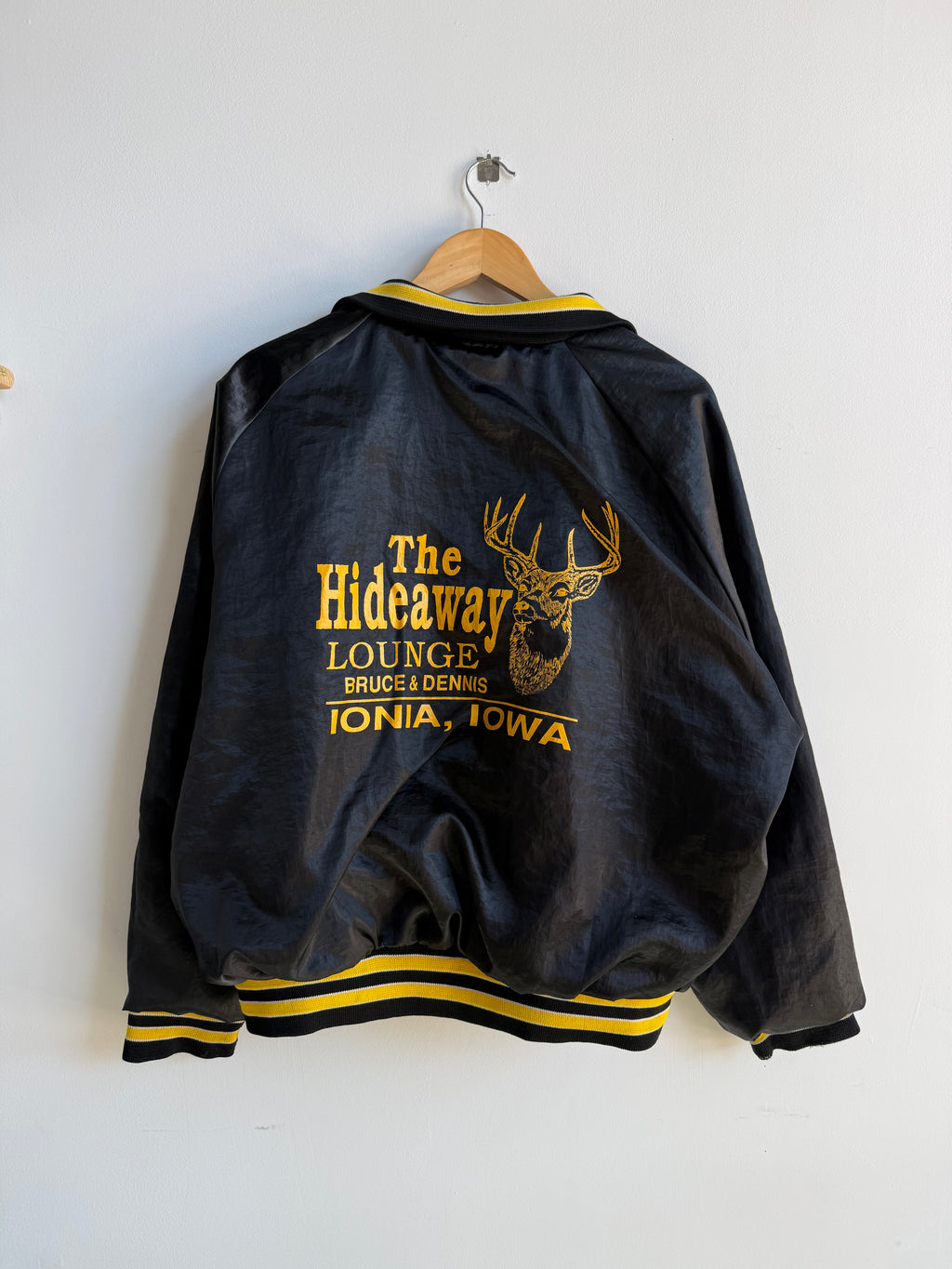 (XL) The Hideaway Jacket