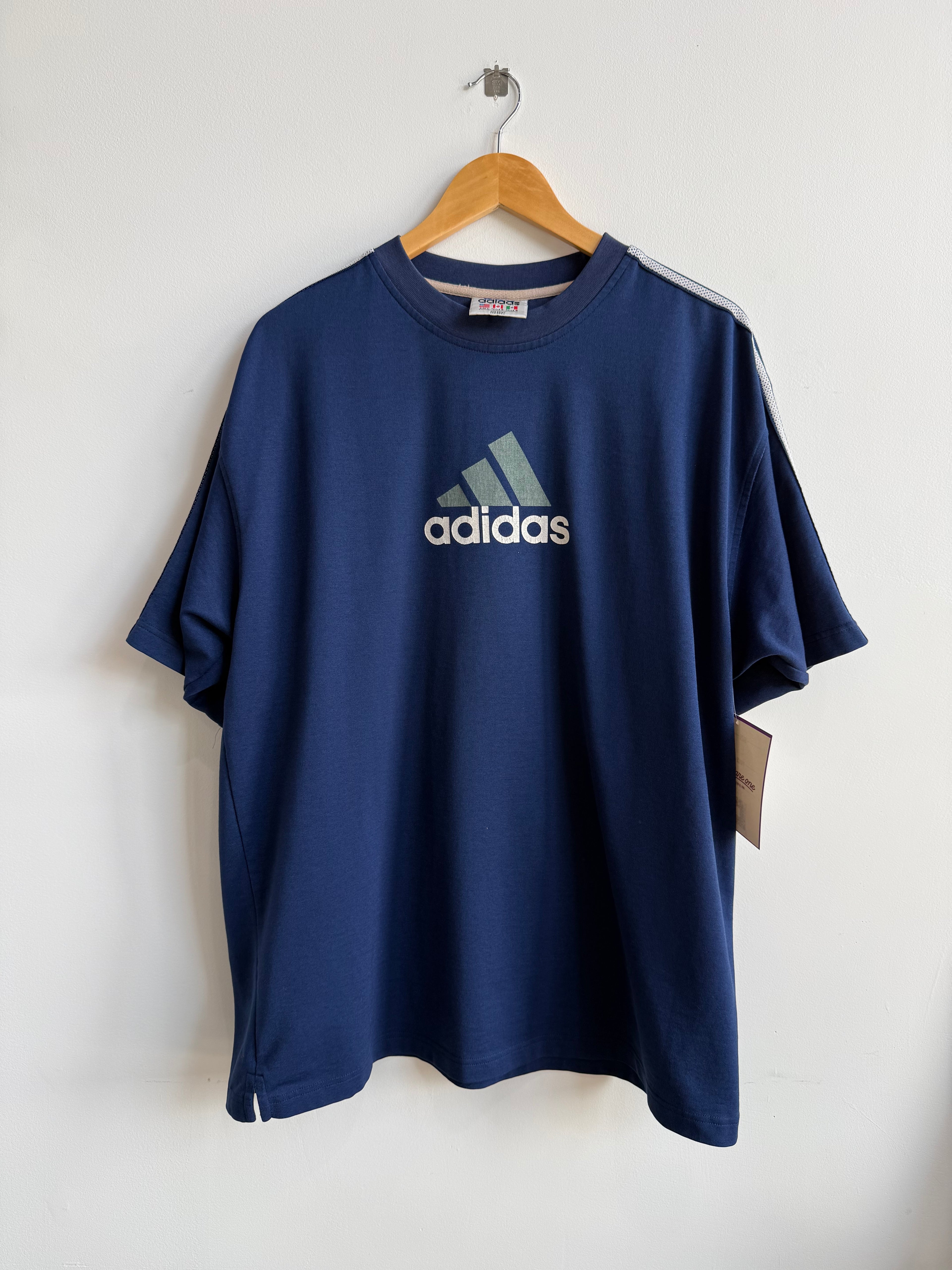 (L) Adidas Tee