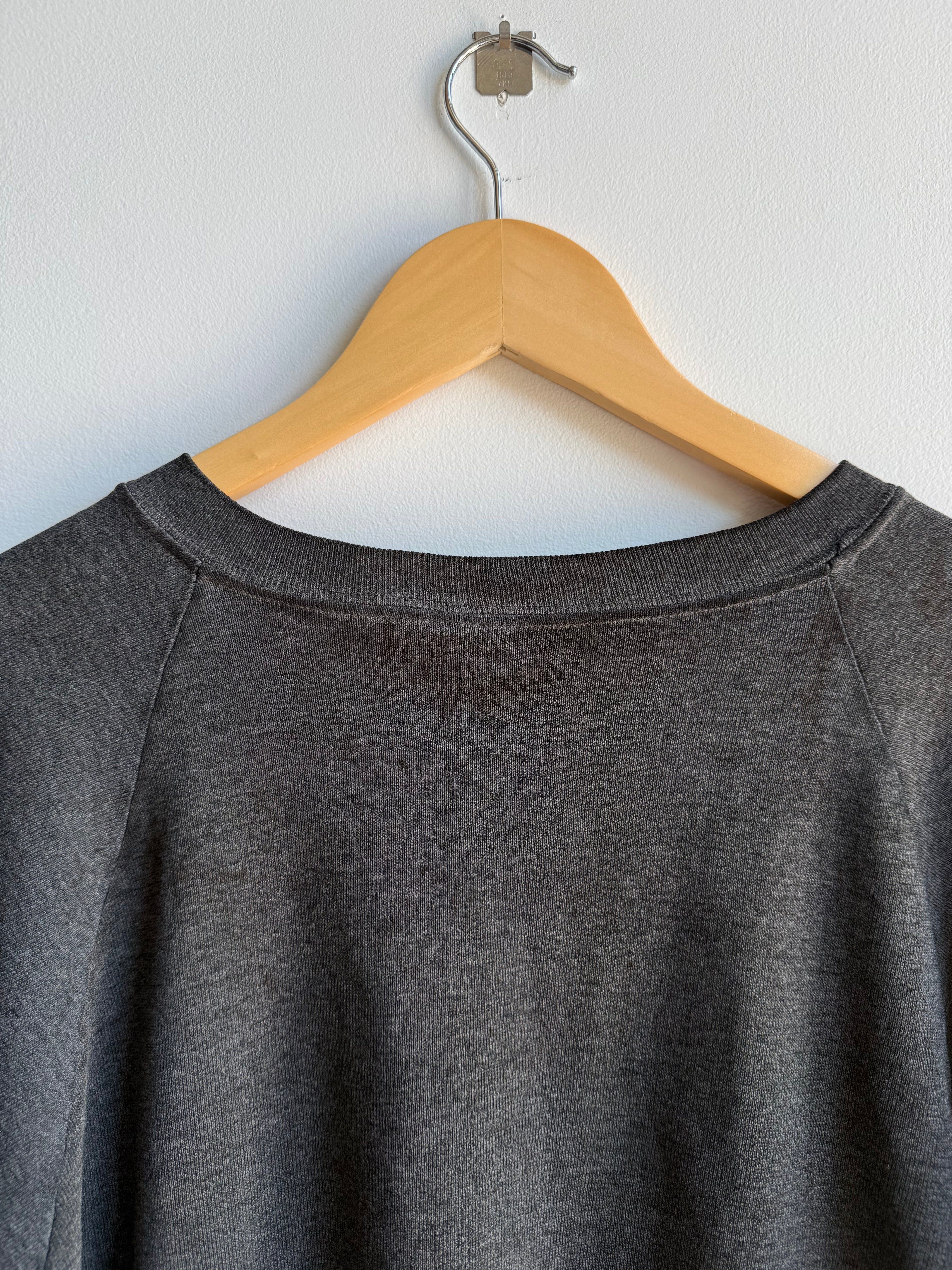 (M) Reebok Crewneck