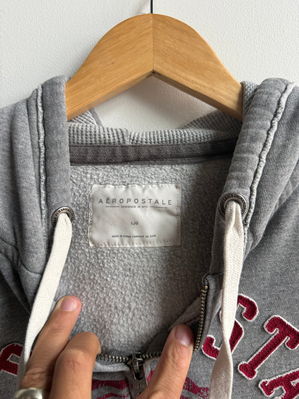 (L) Aeropostale Hoodie