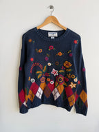 (M) Accordeon Flower Sweater