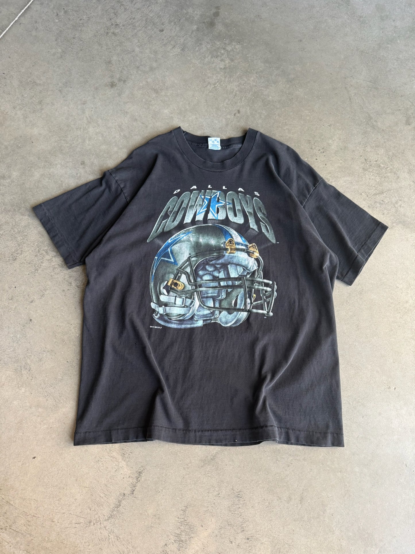 (XL) Dallas Cowboys Helmet Tee