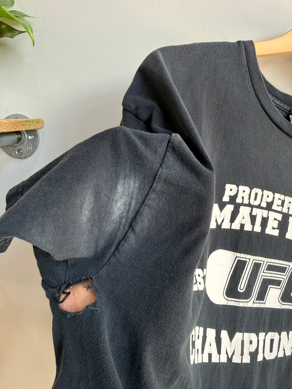 (XL) UFC Tee