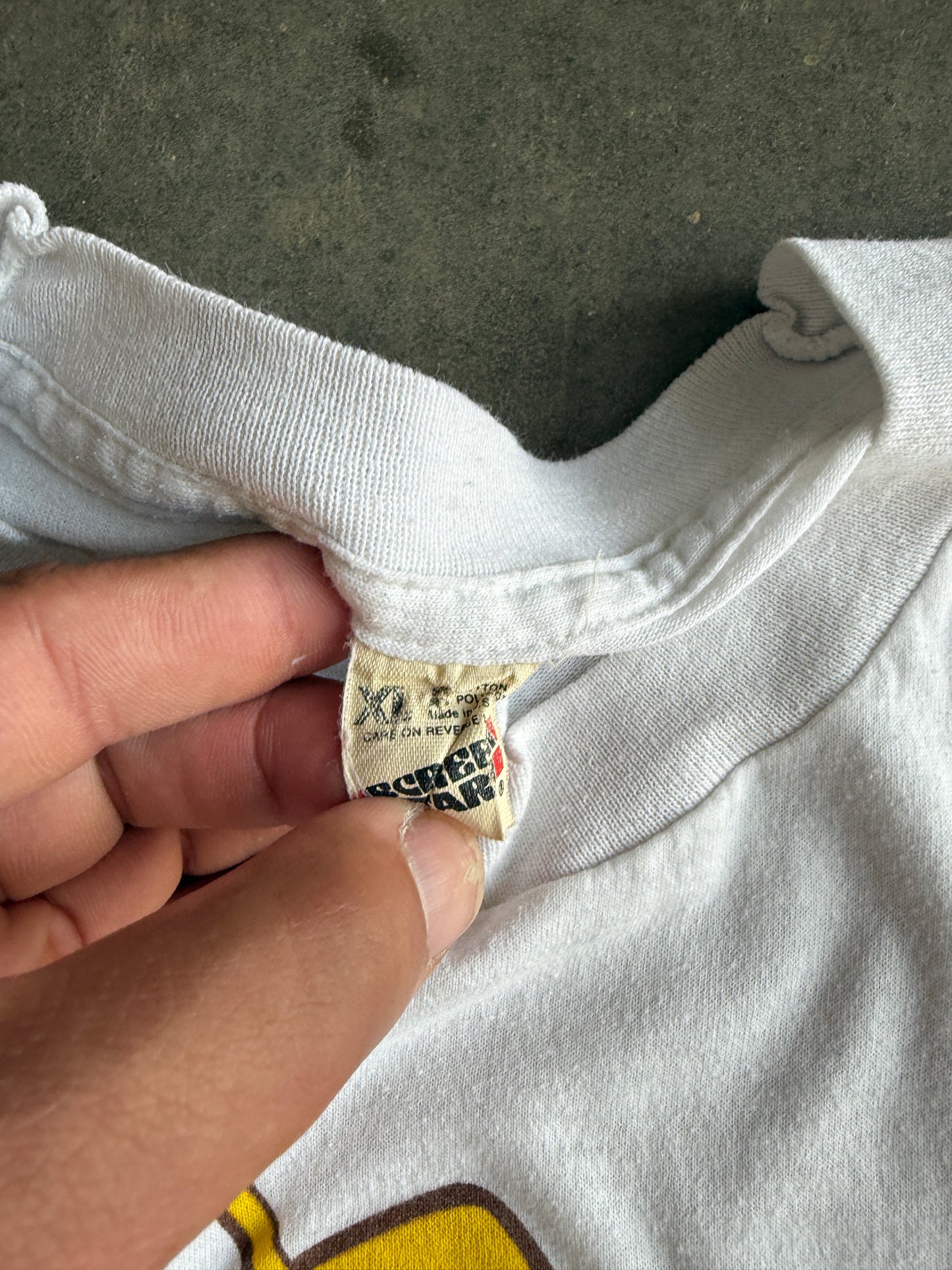 (L) Unknown Cartoon Tee