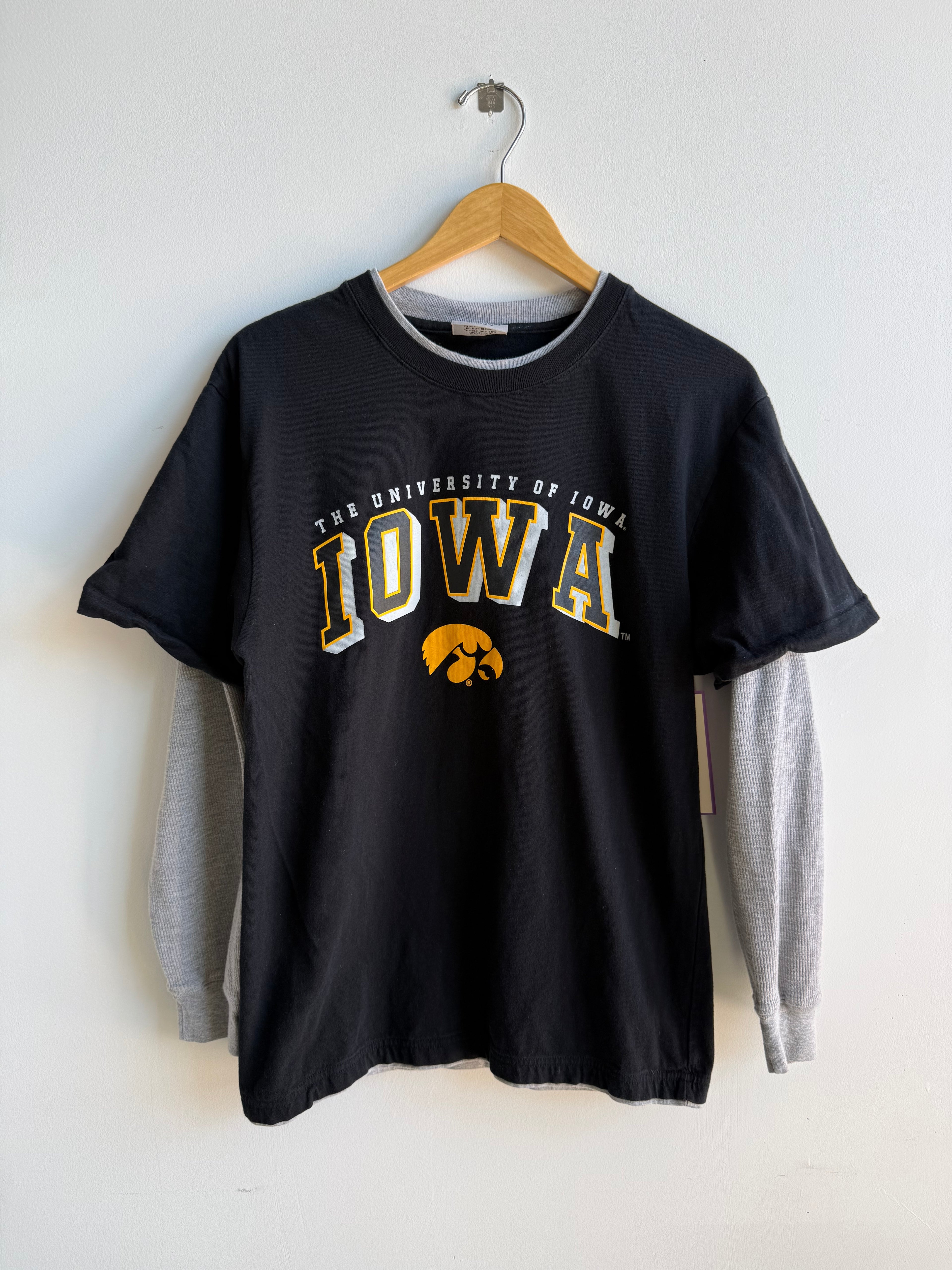 (M) Iowa Hawkeyes Tee