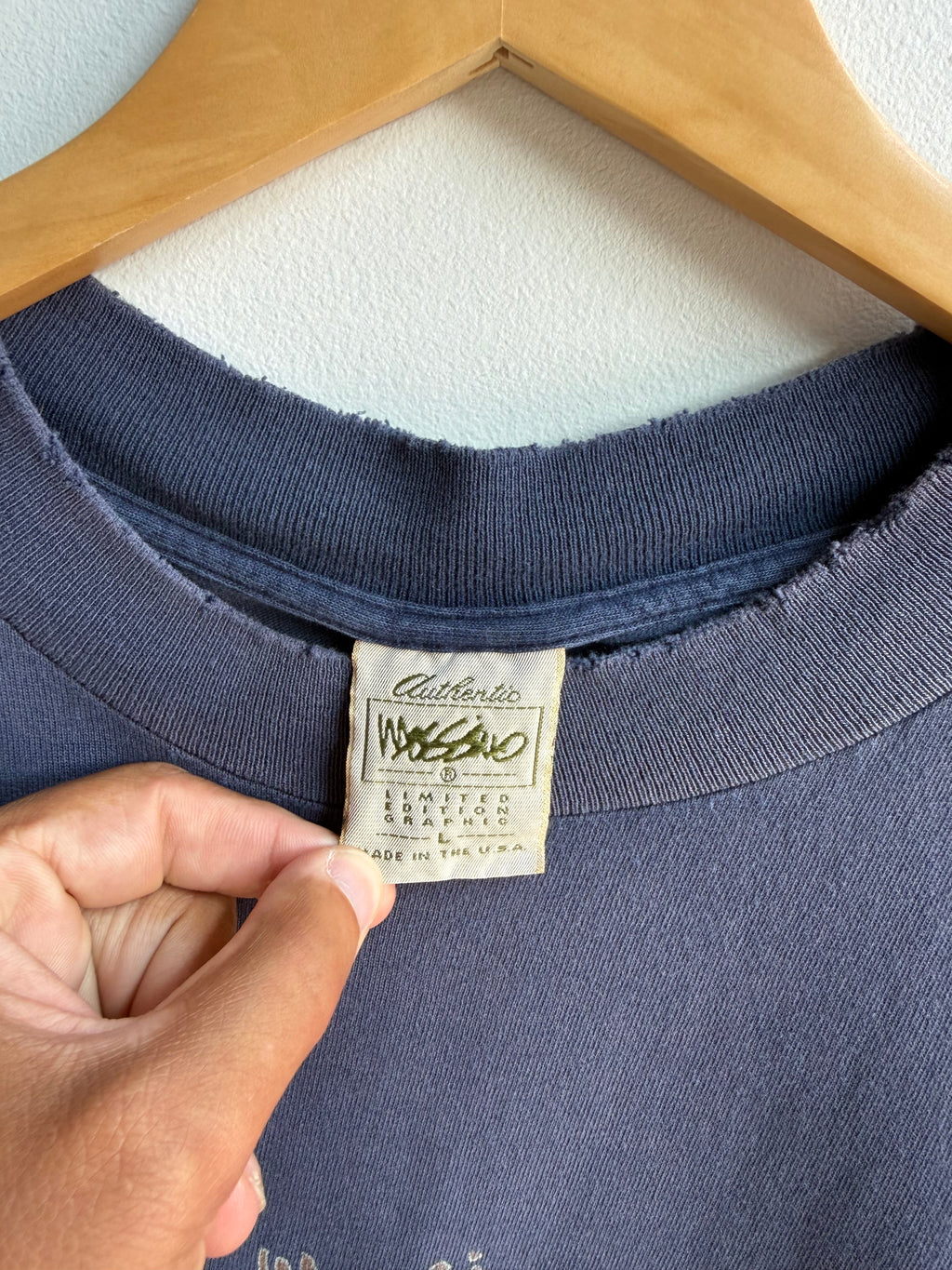 (L) Mossimo Tee