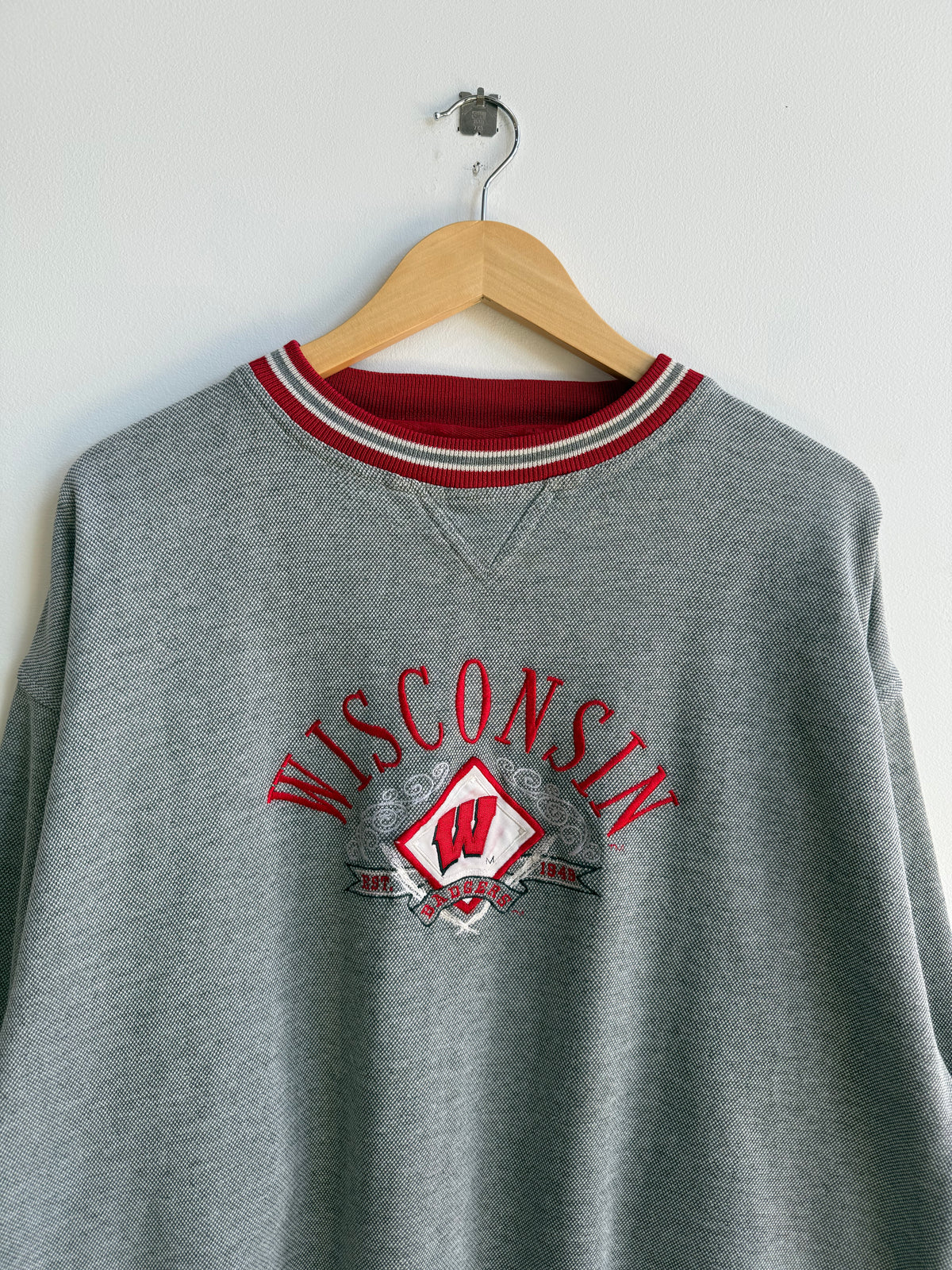 (XL) Wisconsin Badgers Crew
