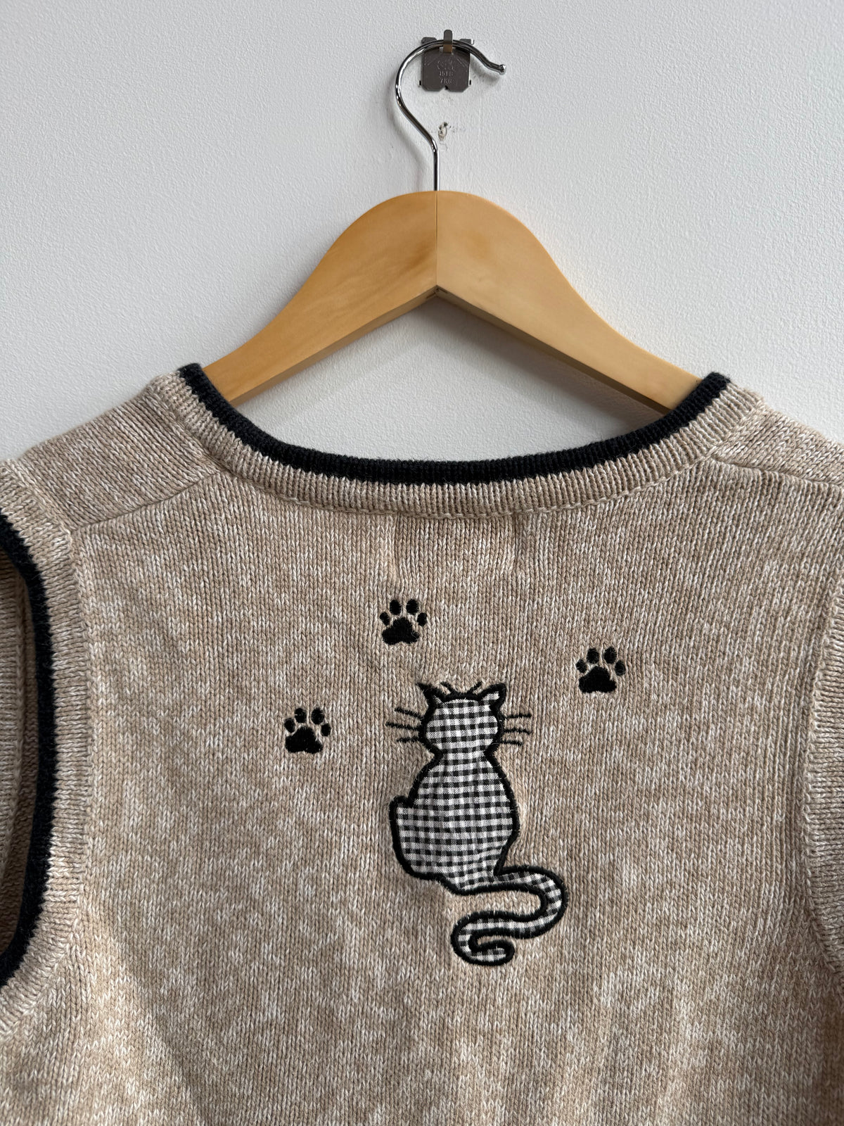(S) Cat Sweater Vest