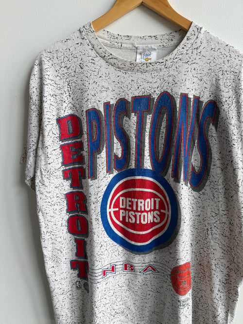 (L) Detroit Pistons Tee