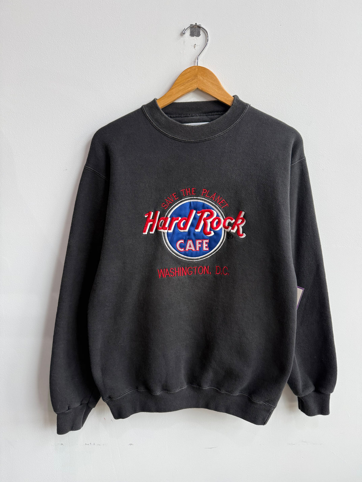 (S) Hard Rock Cafe Crew