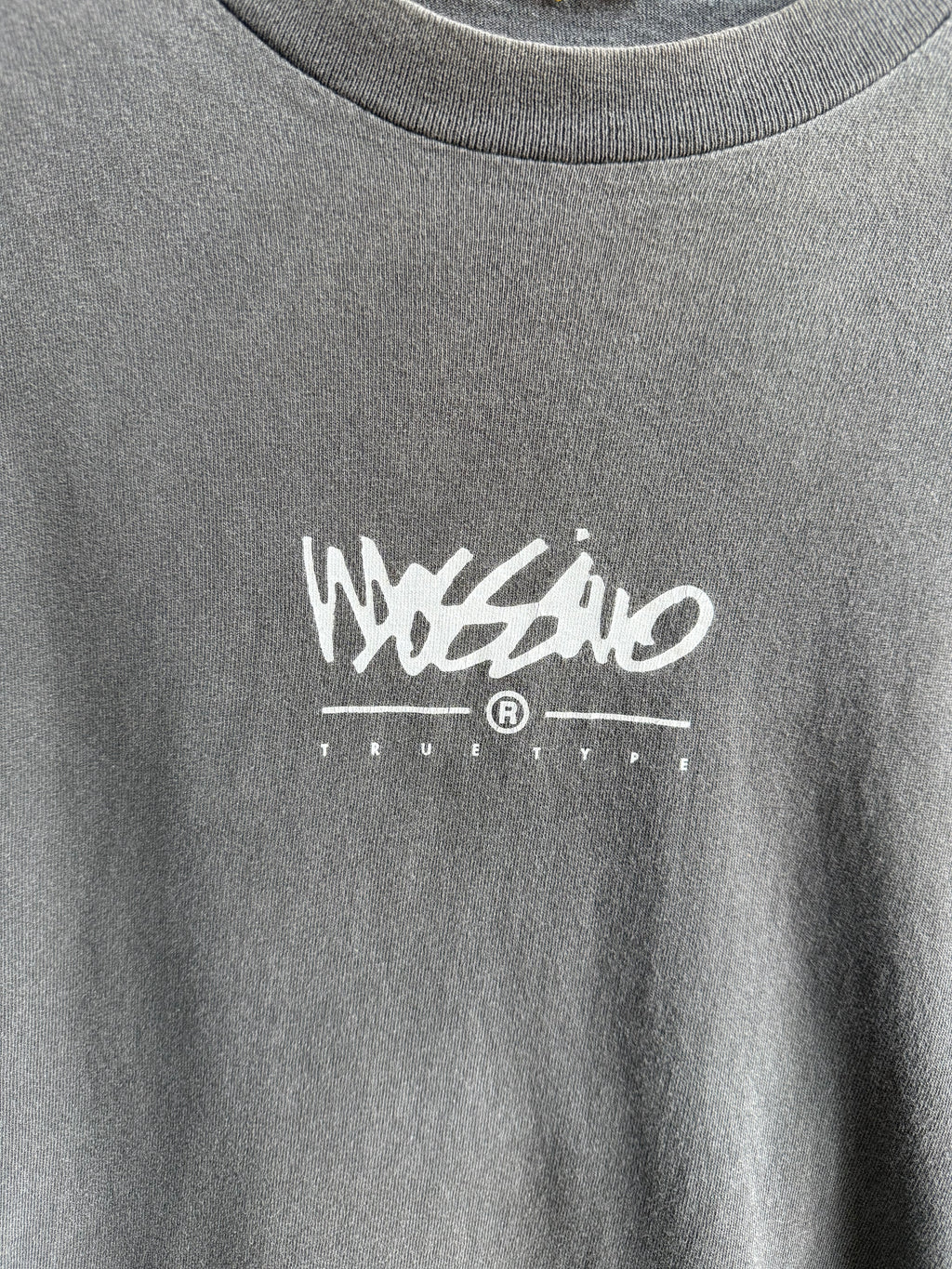 (L) Mossimo Tee