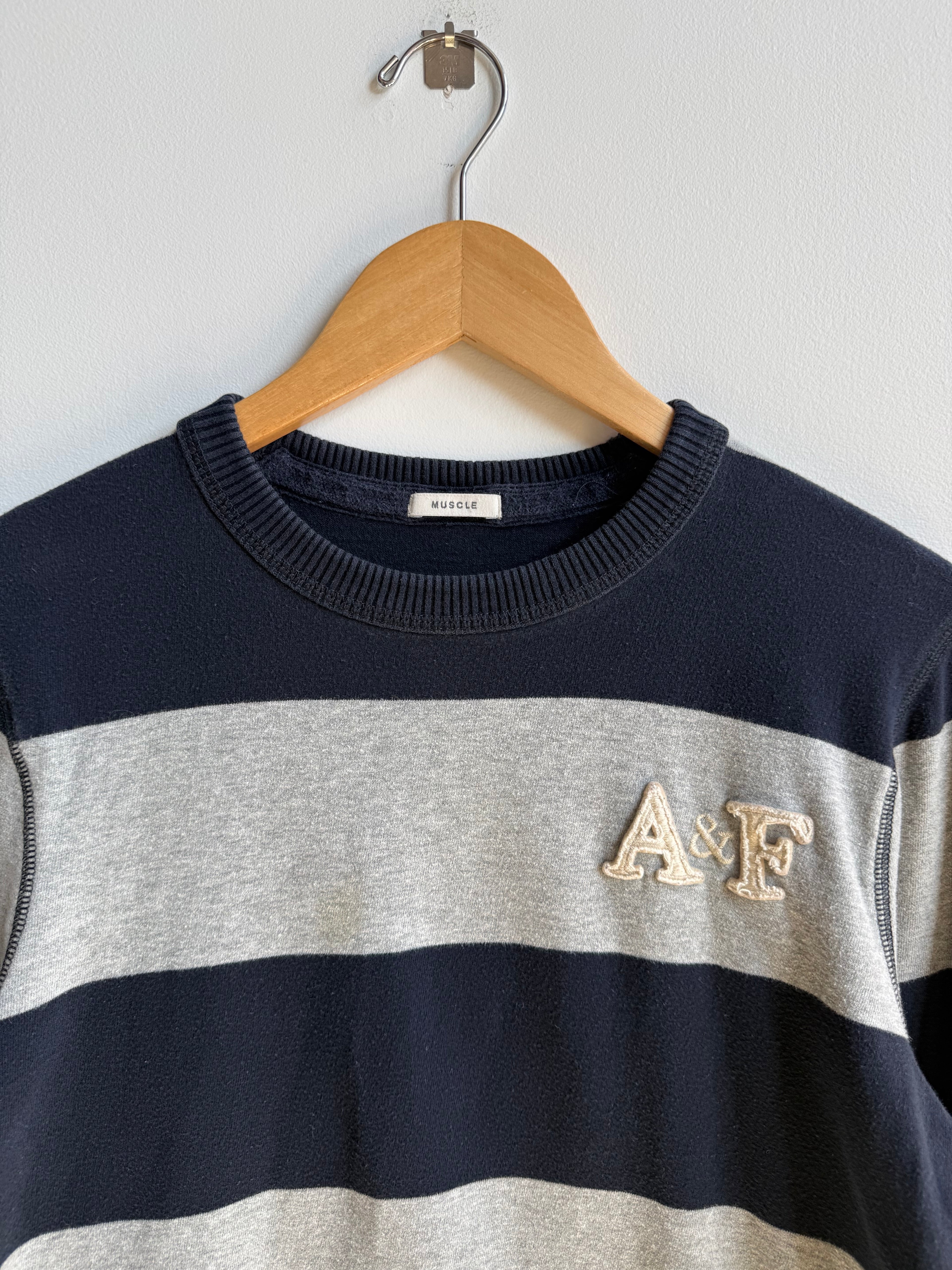 (M) Abercrombie & Fitch Striped Longsleeve Tee
