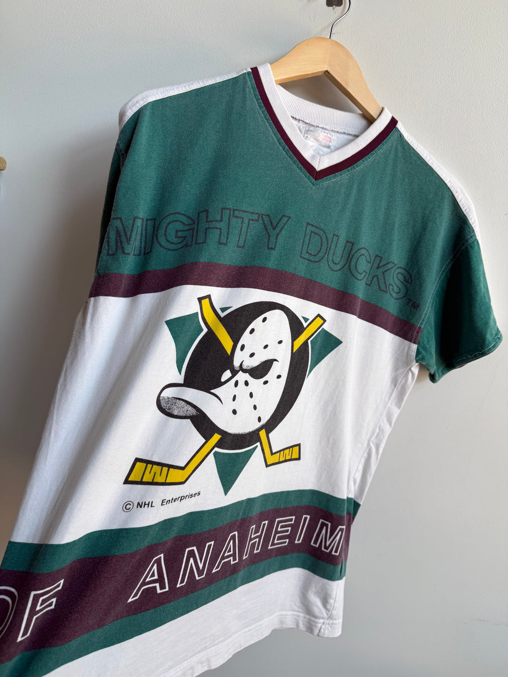 (M) Anaheim Ducks Tee