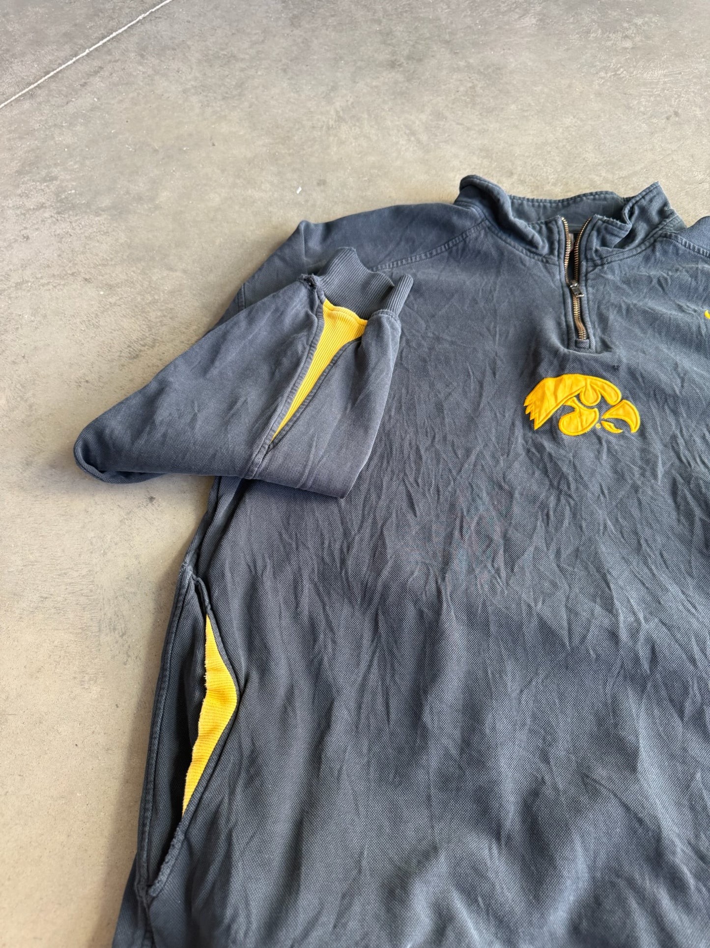 (XXL) Iowa Quarter Zip