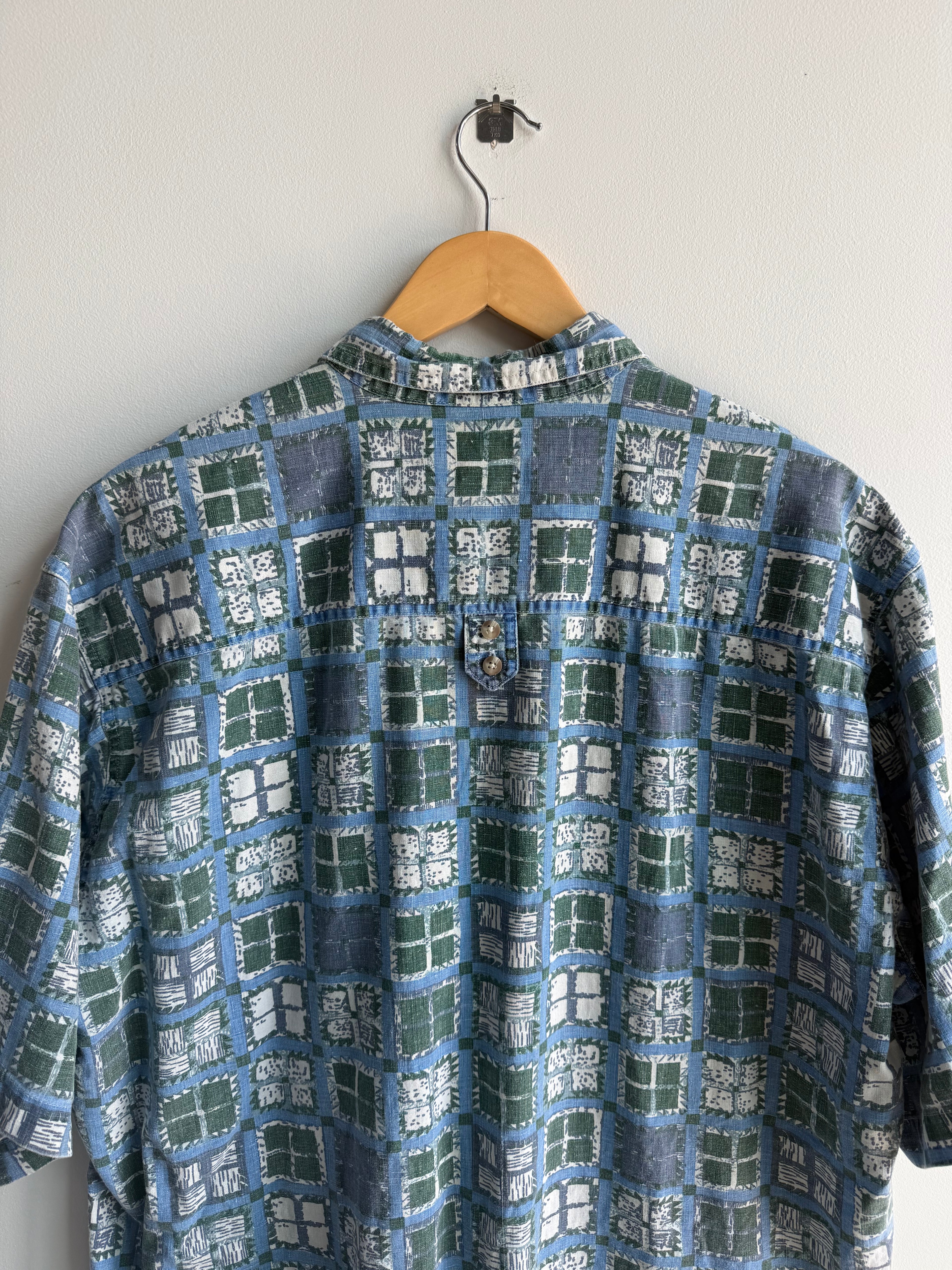 (XL) Basic Options Shirt