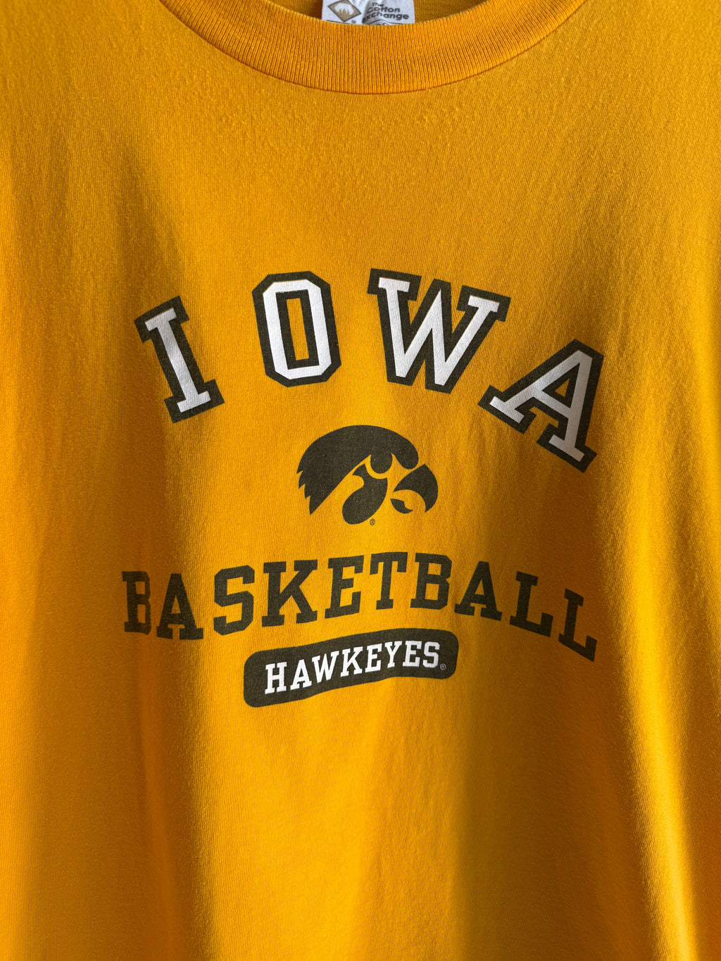 (XXXL) Iowa Hawkeyes Basketball Tee