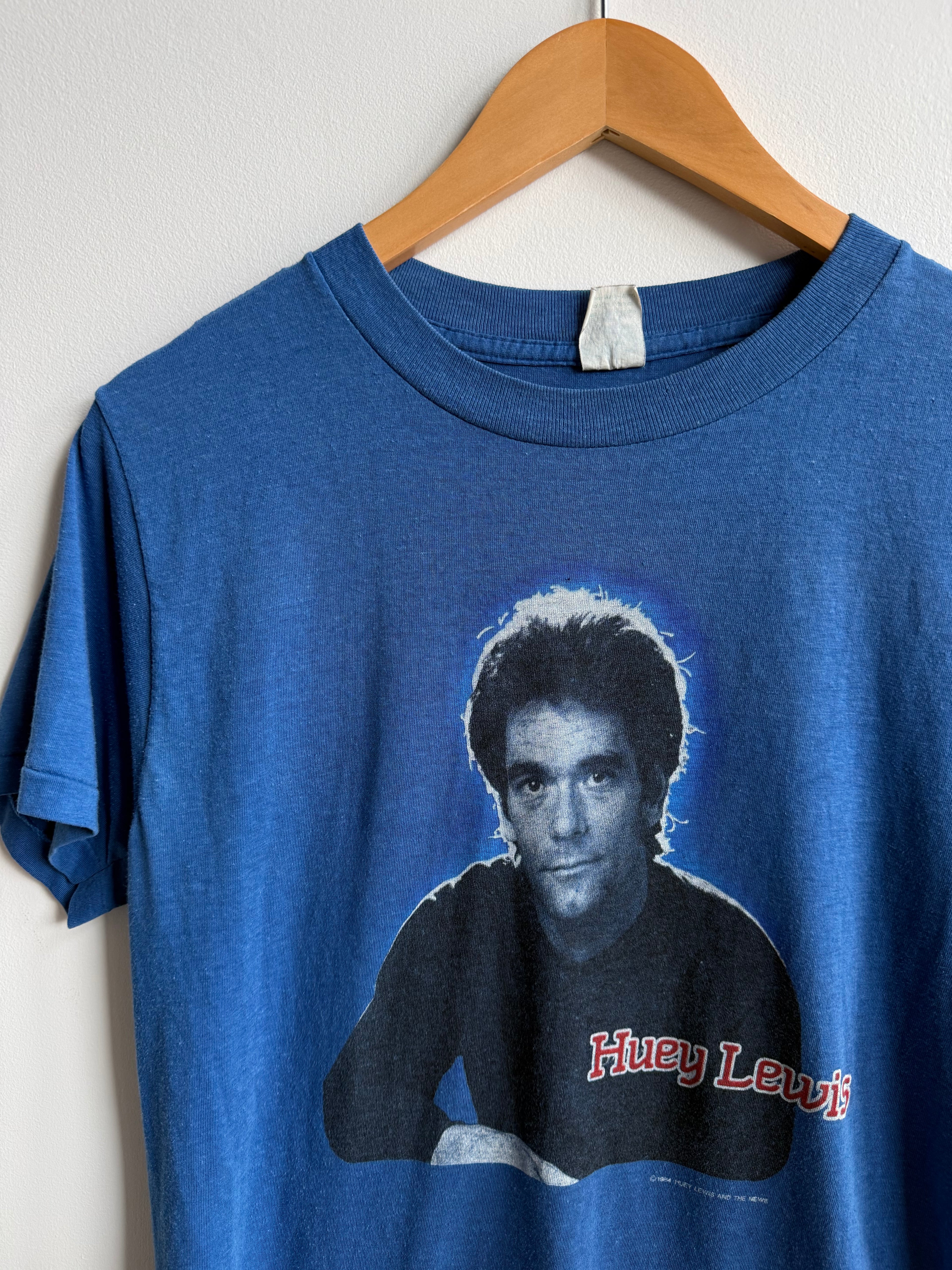 (M) Huey Lewis and the News Tee