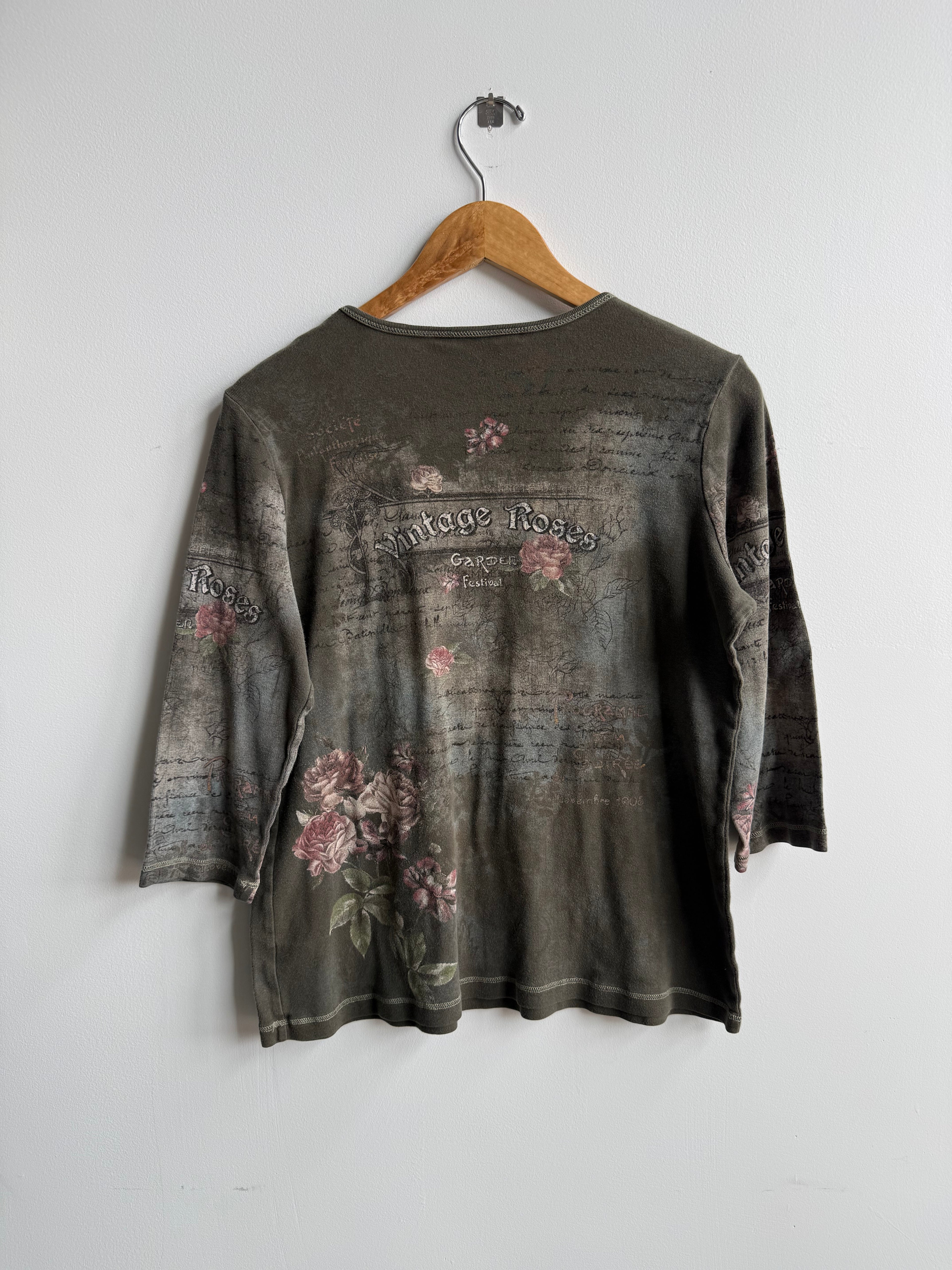 (M) Vintage Flowers Tee