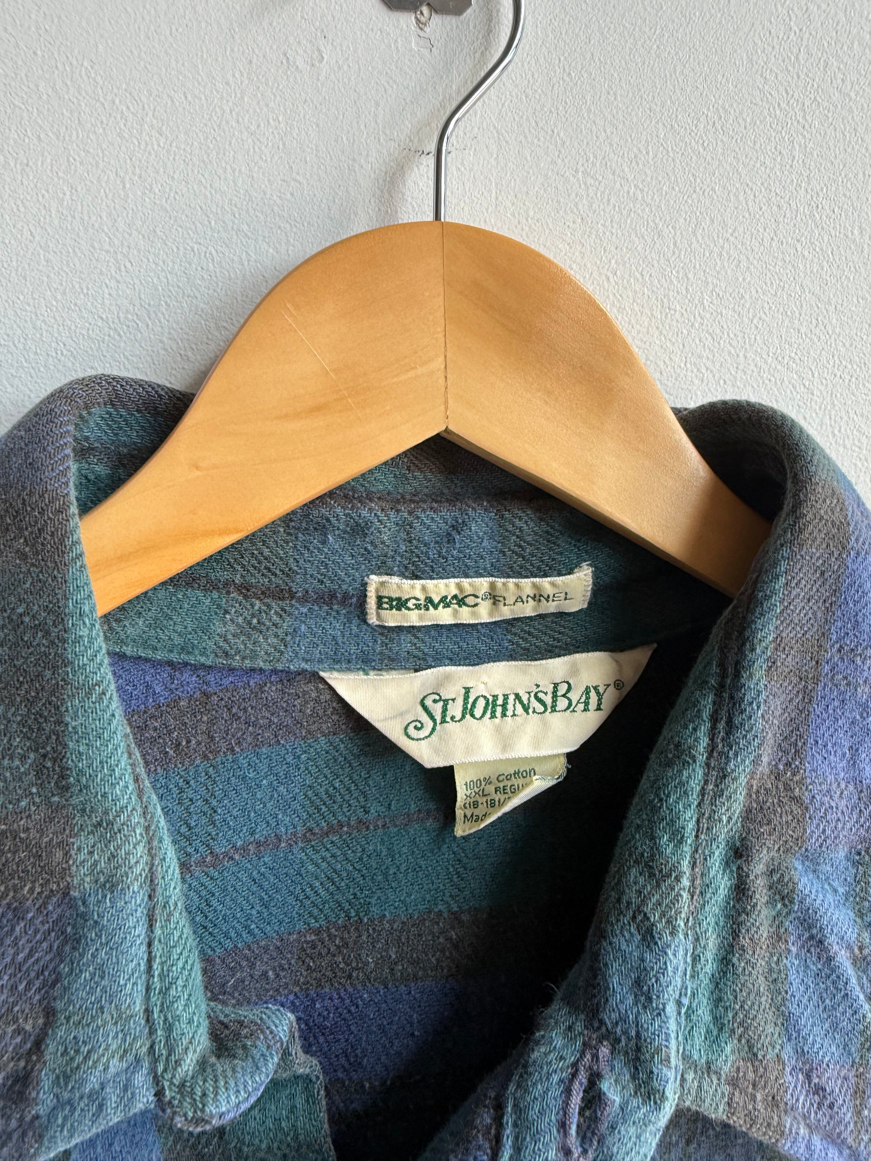 (XXL) St John’s Bay Flannel Button Up