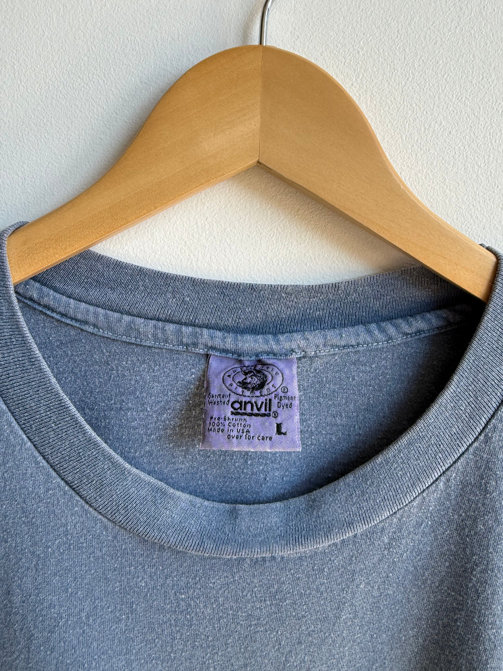 (L) Rent Tee