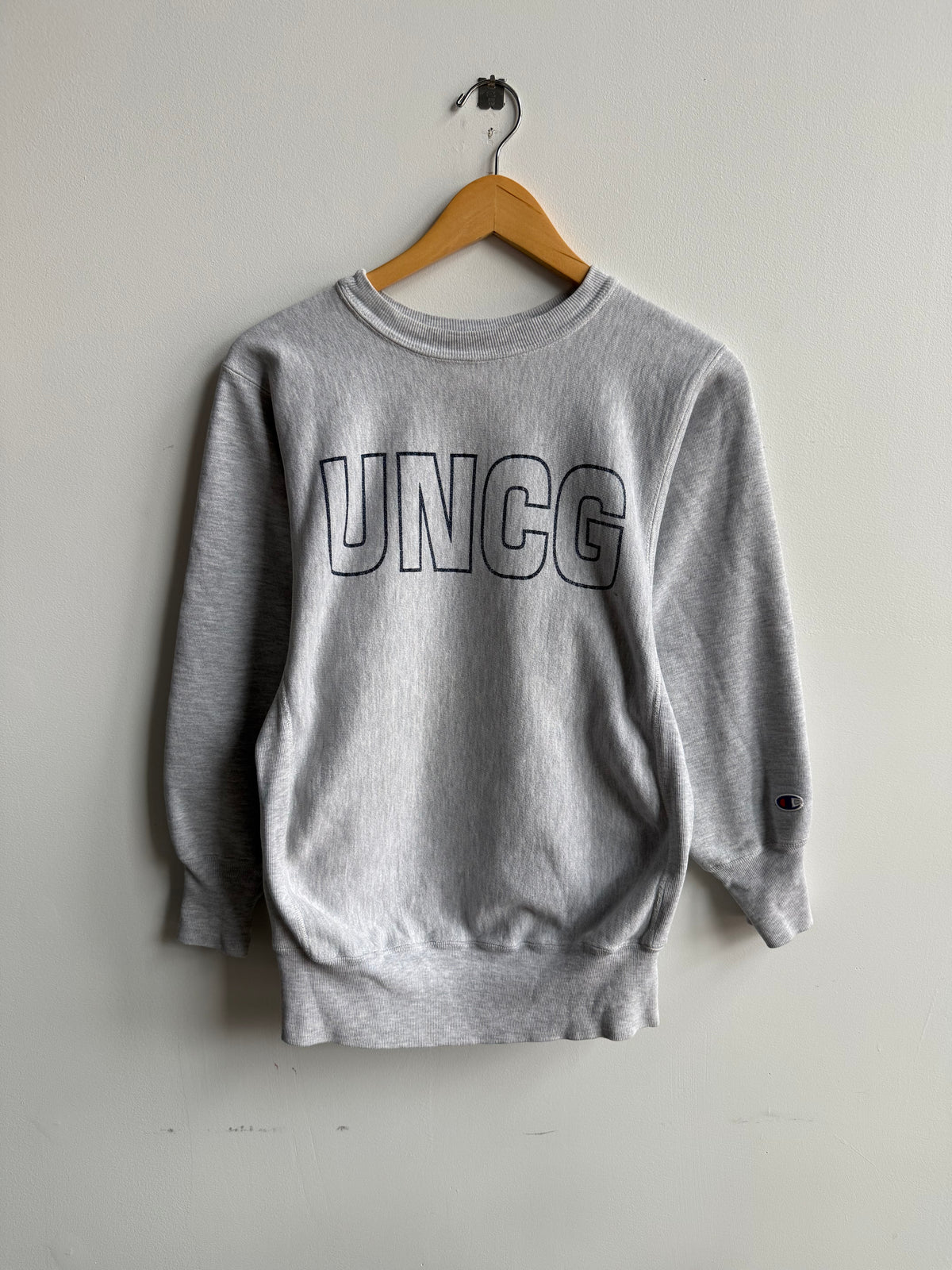 (M) UNCG Reverse Weave Crew