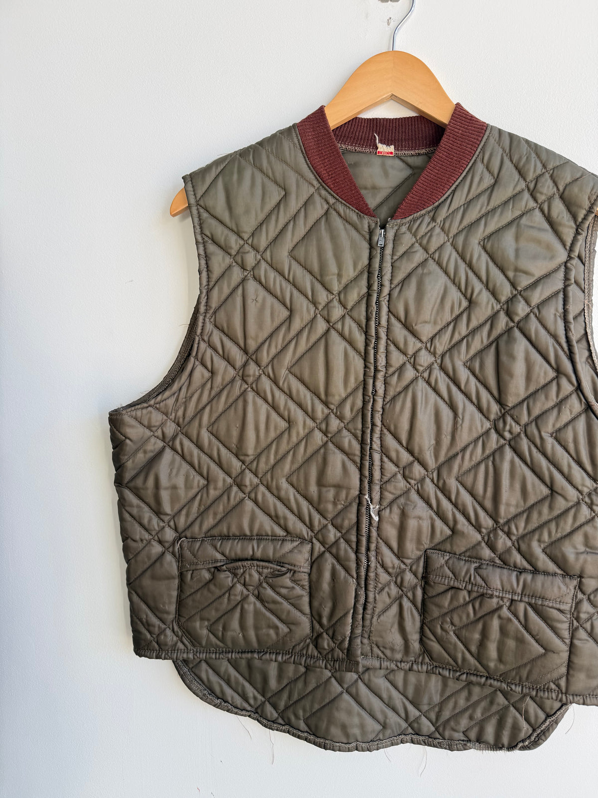 (L) Camp Puffer Vest
