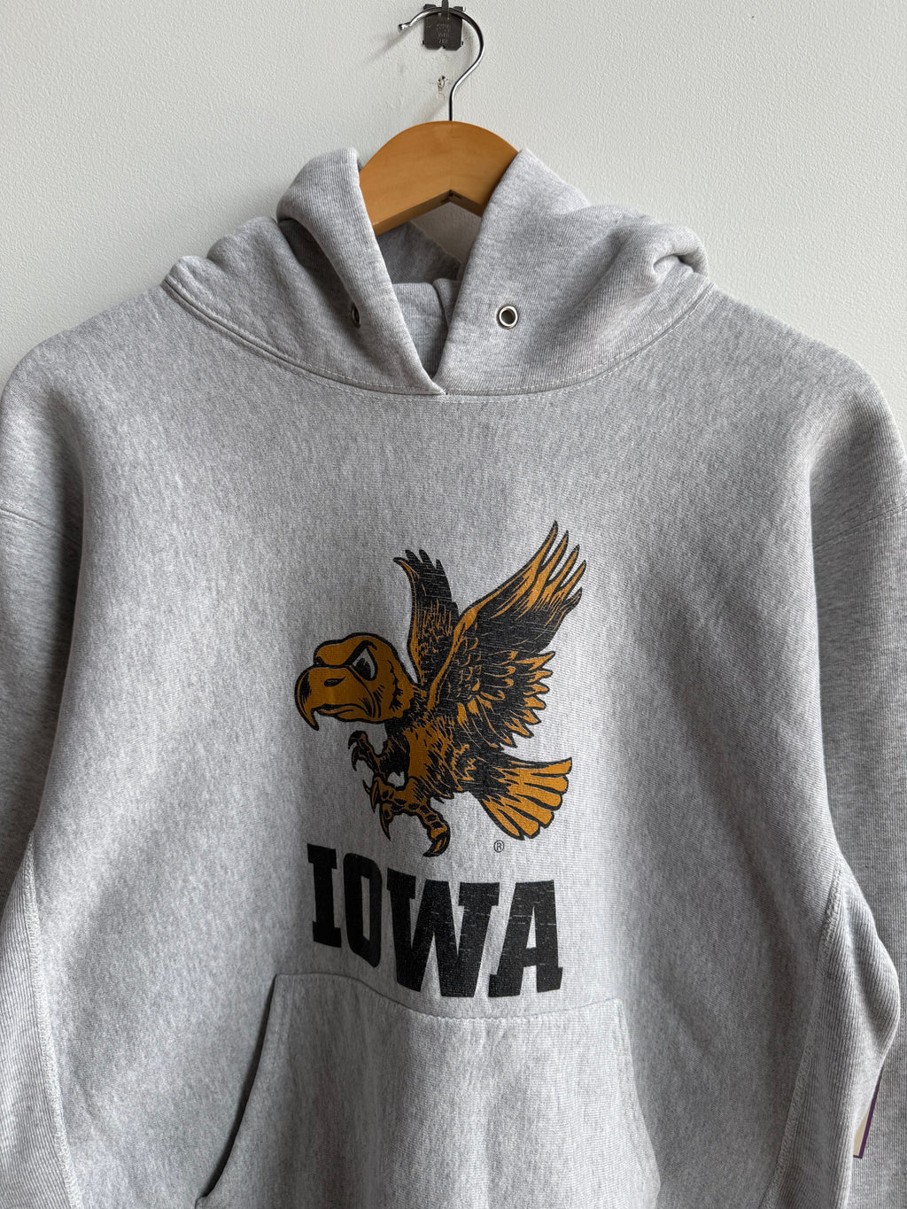 (M) Iowa Hawkeyes Hoodie
