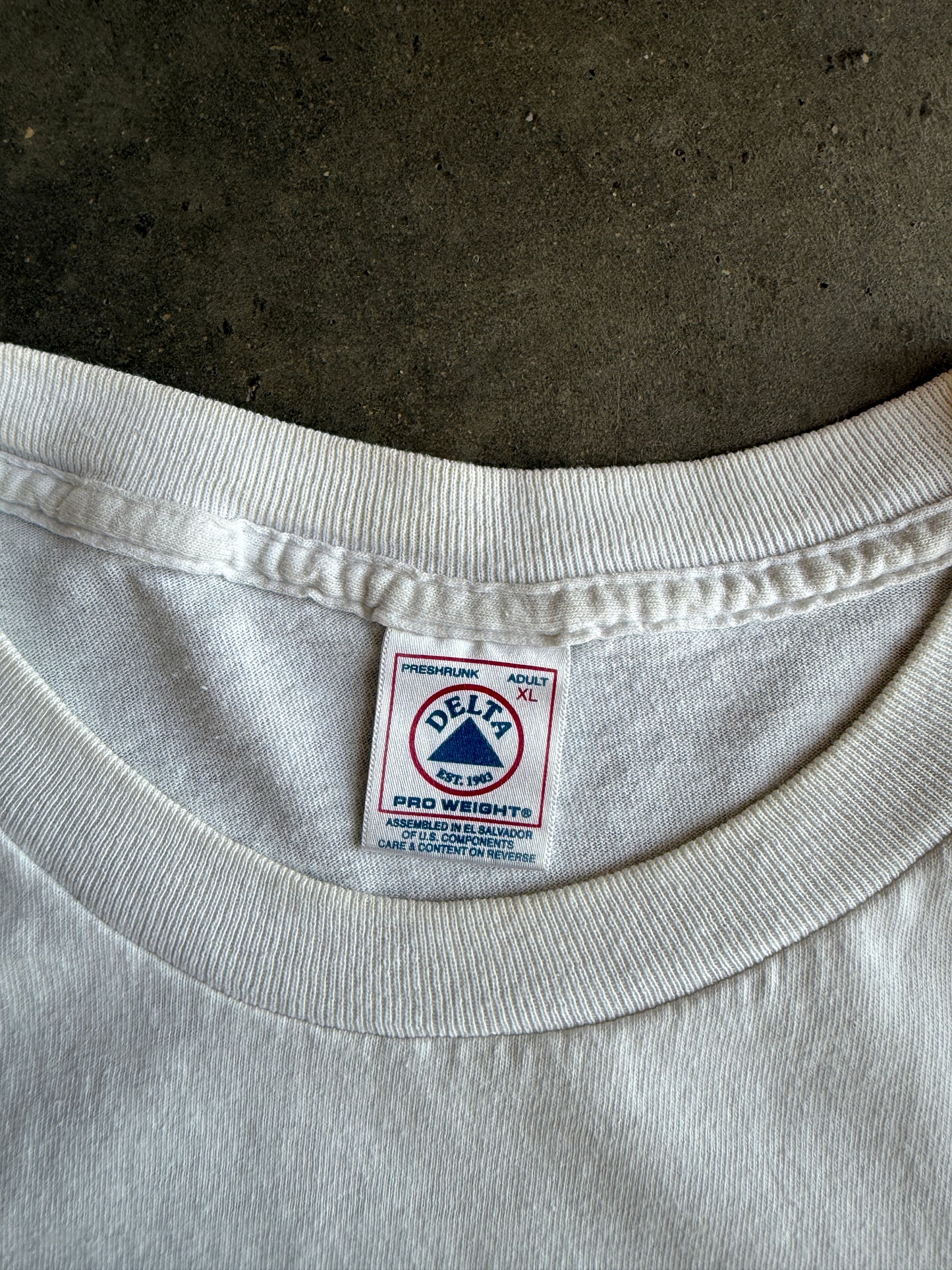 (XL) Indianapolis Colts Helmet Tee